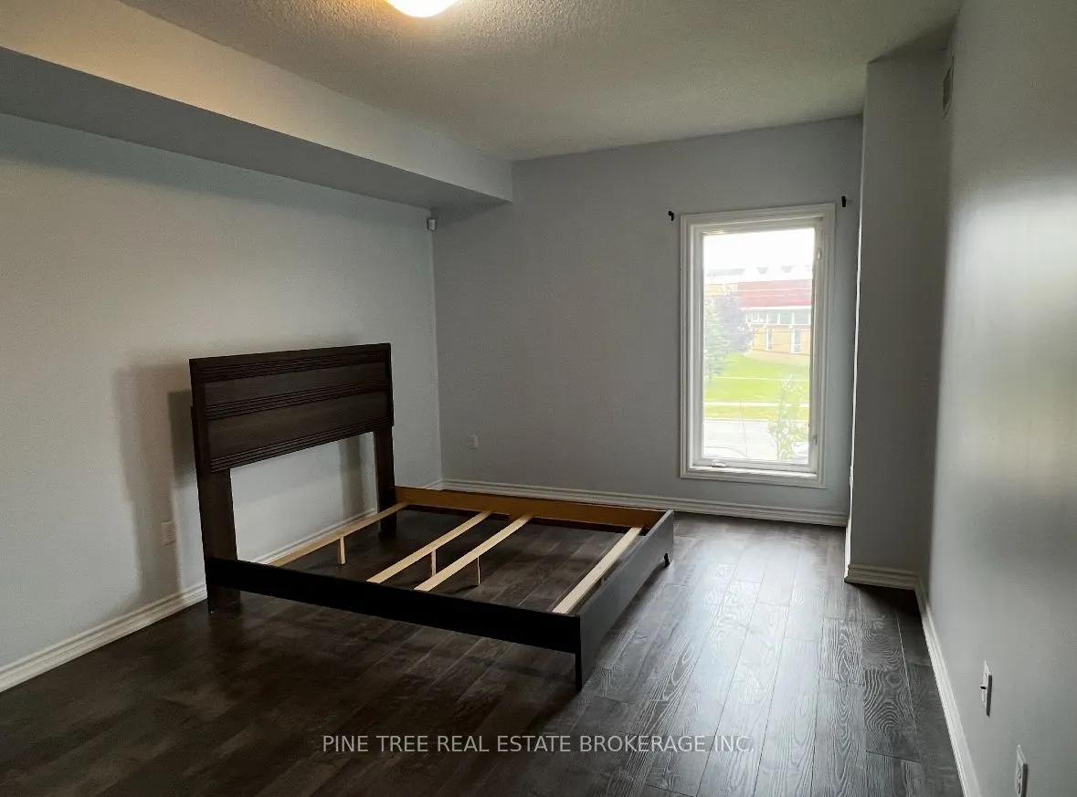 720 Yonge Street, #205