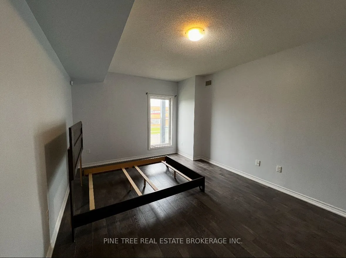 720 Yonge Street, #205