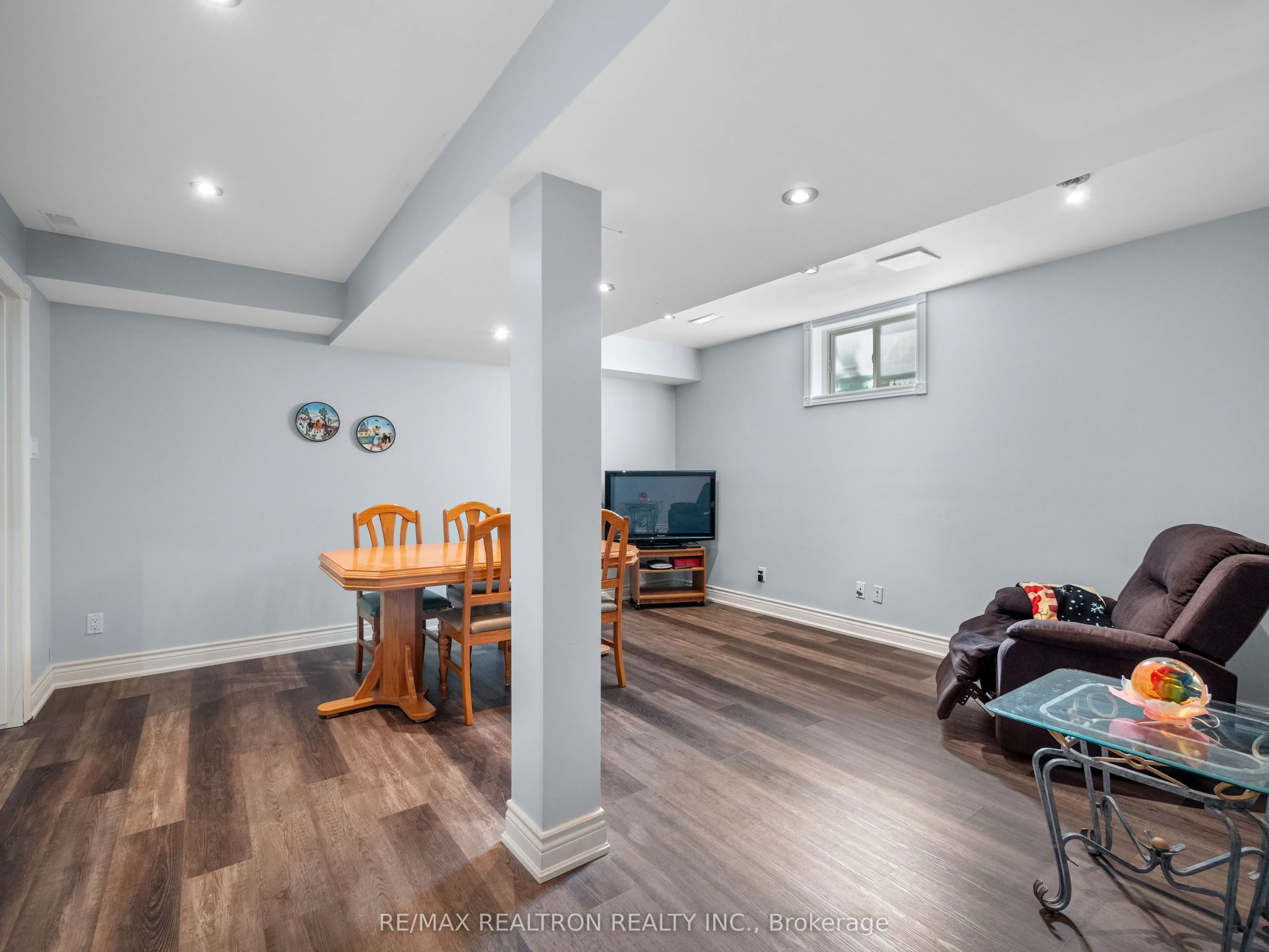 45 White Elm Road