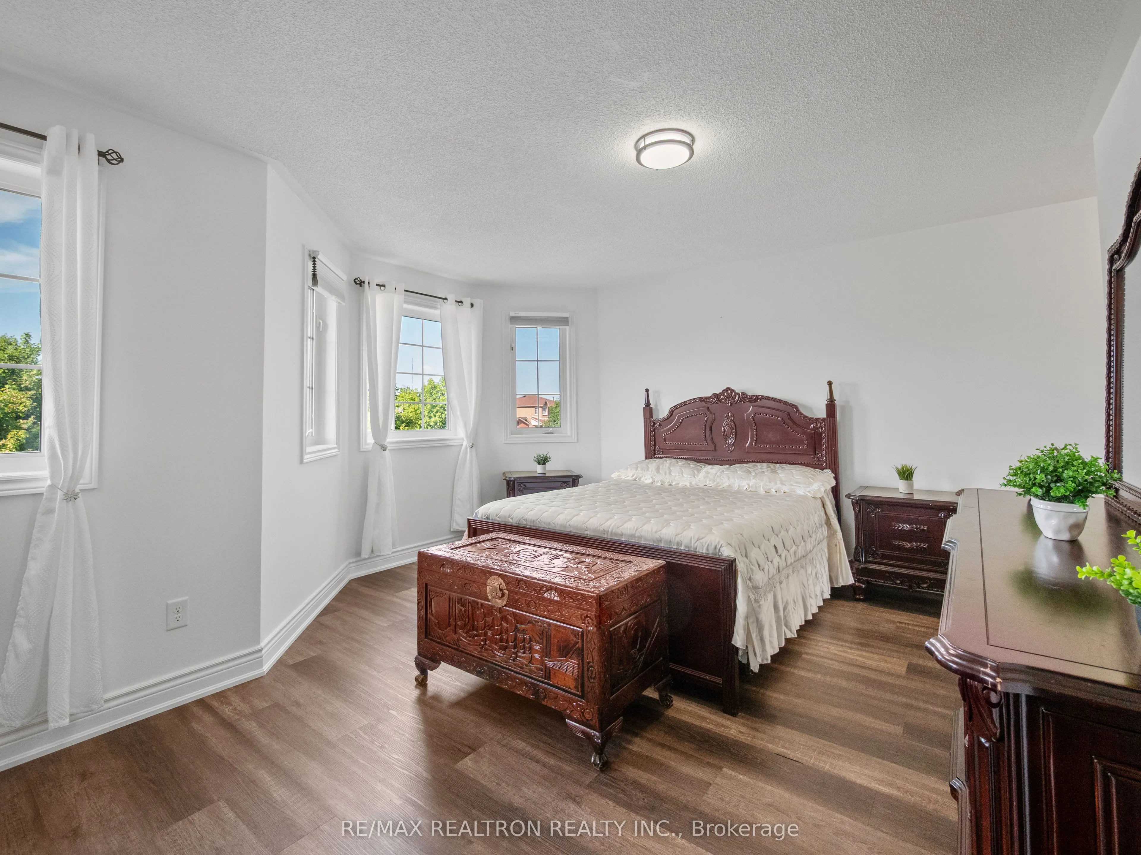 45 White Elm Road