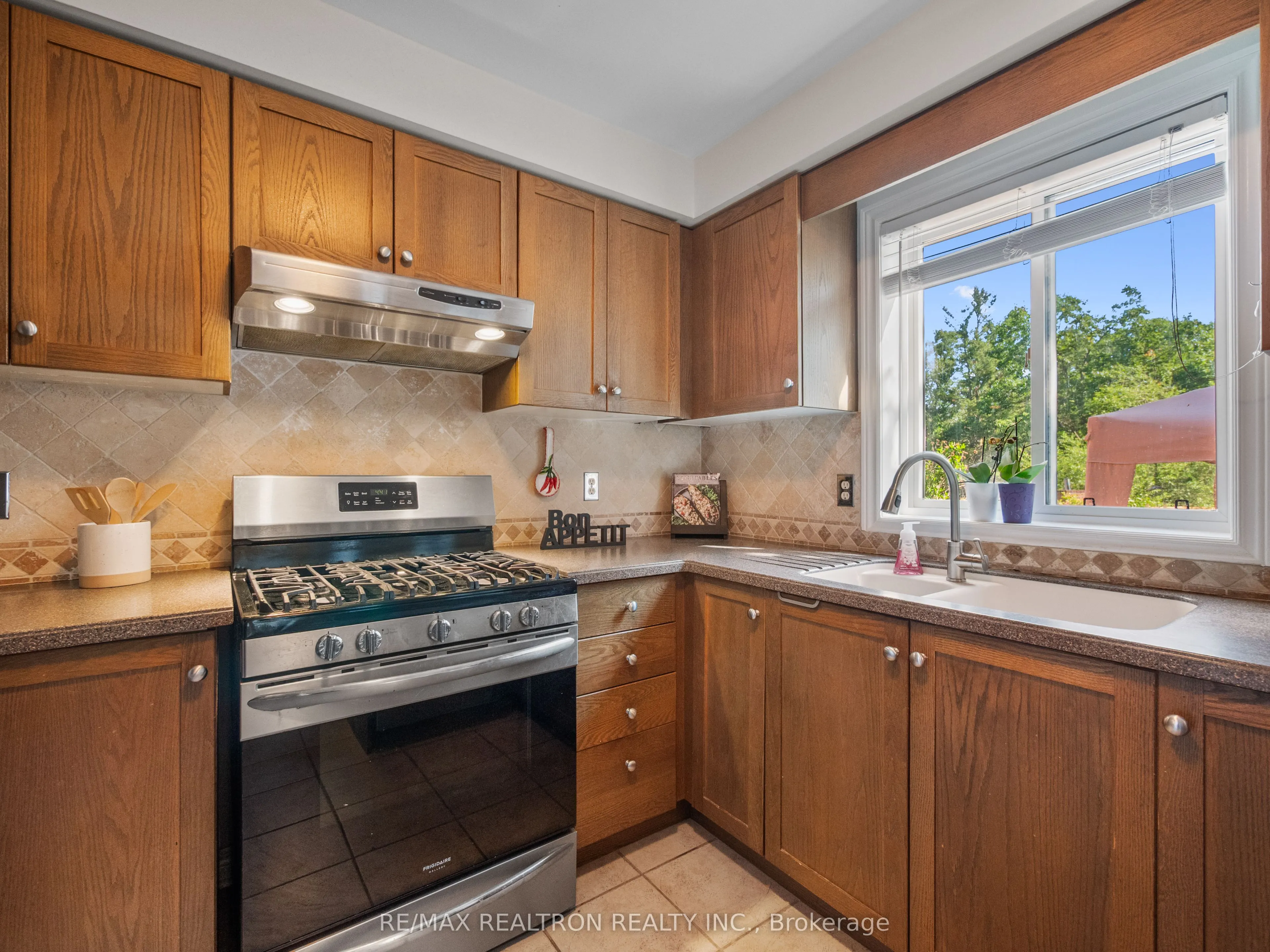 45 White Elm Road