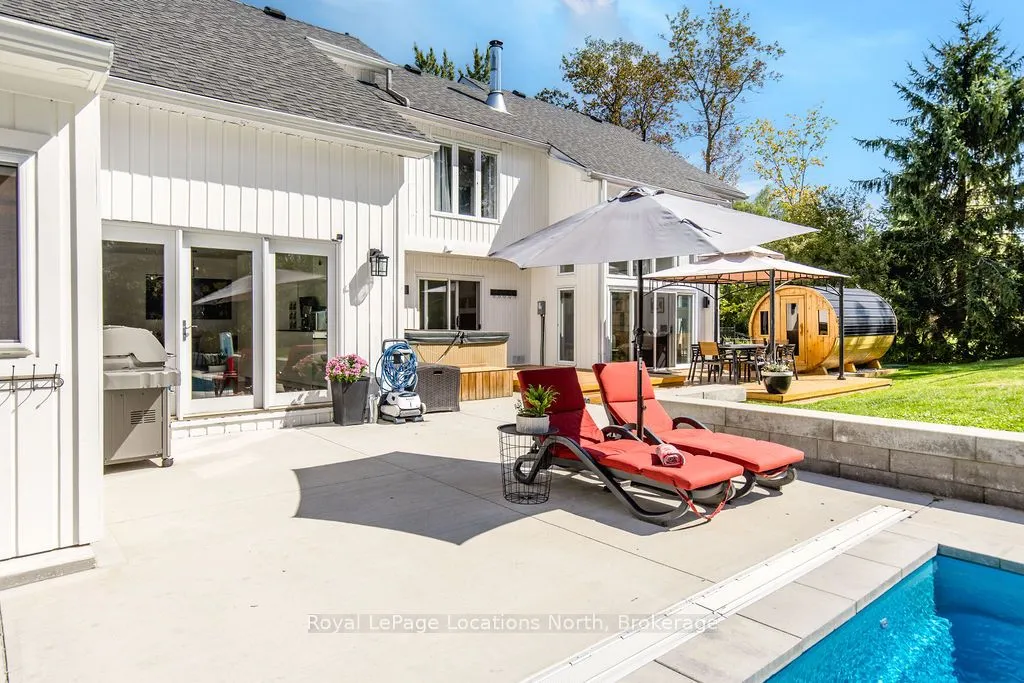 16 HOMESTEAD Drive