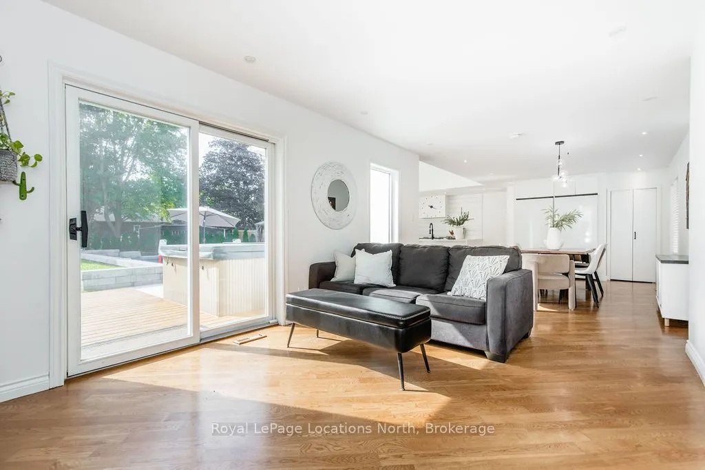 16 HOMESTEAD Drive