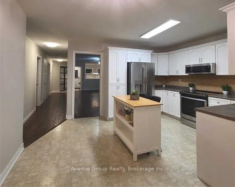 124 Brown Wood Drive, #Main