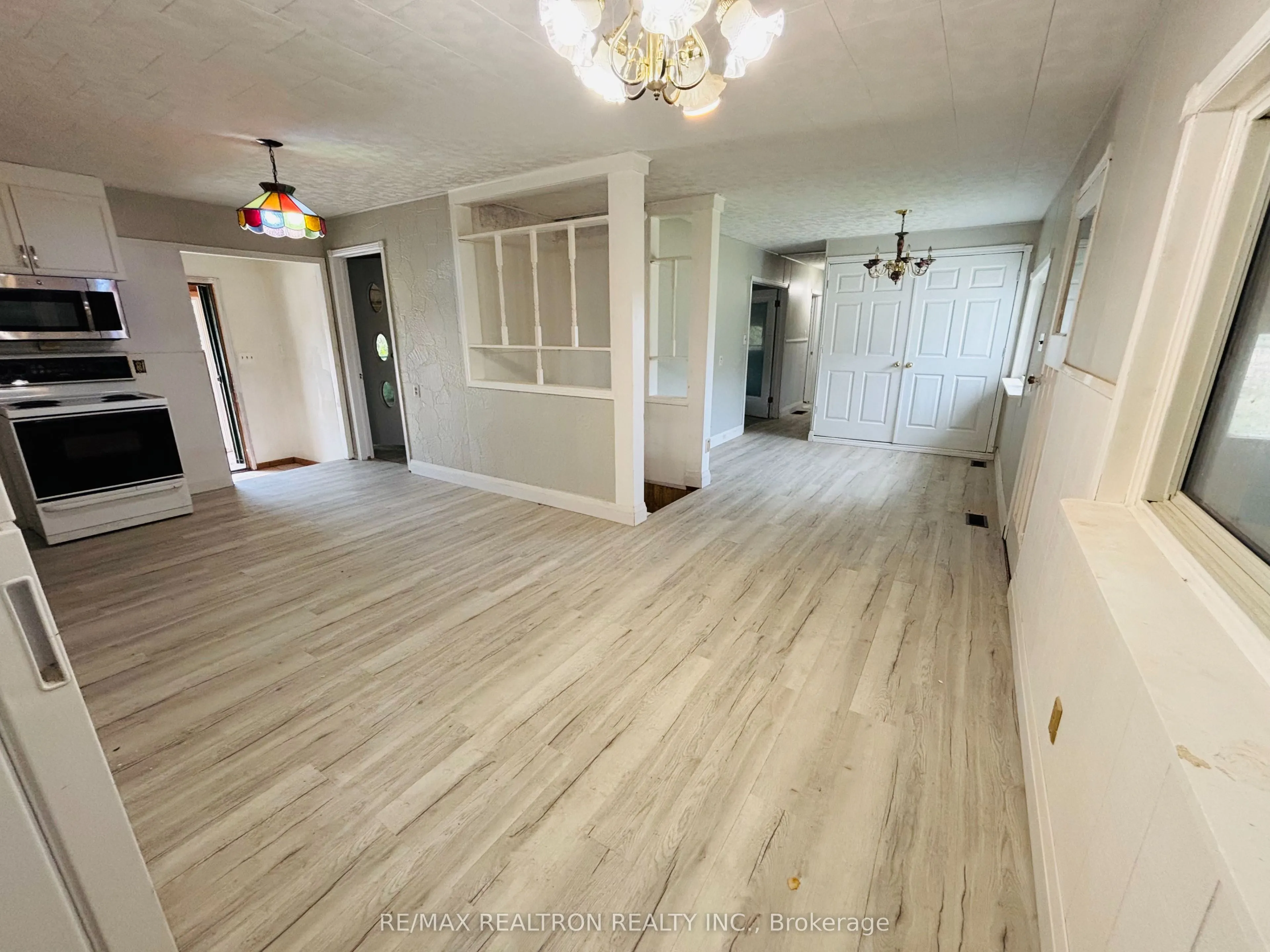 850 Lockhart Road