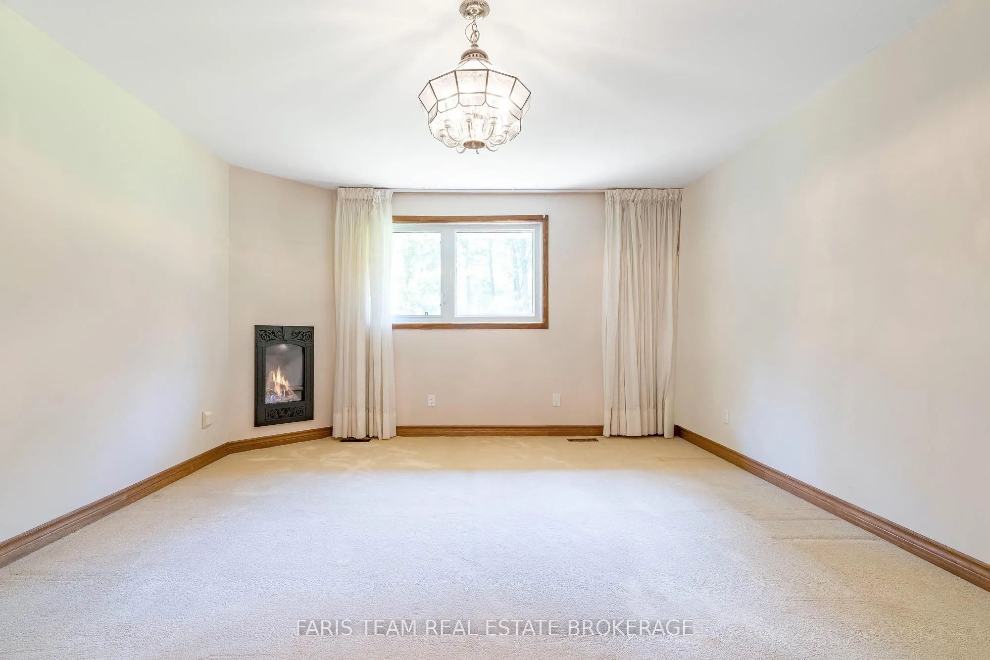 2 Bayside Avenue