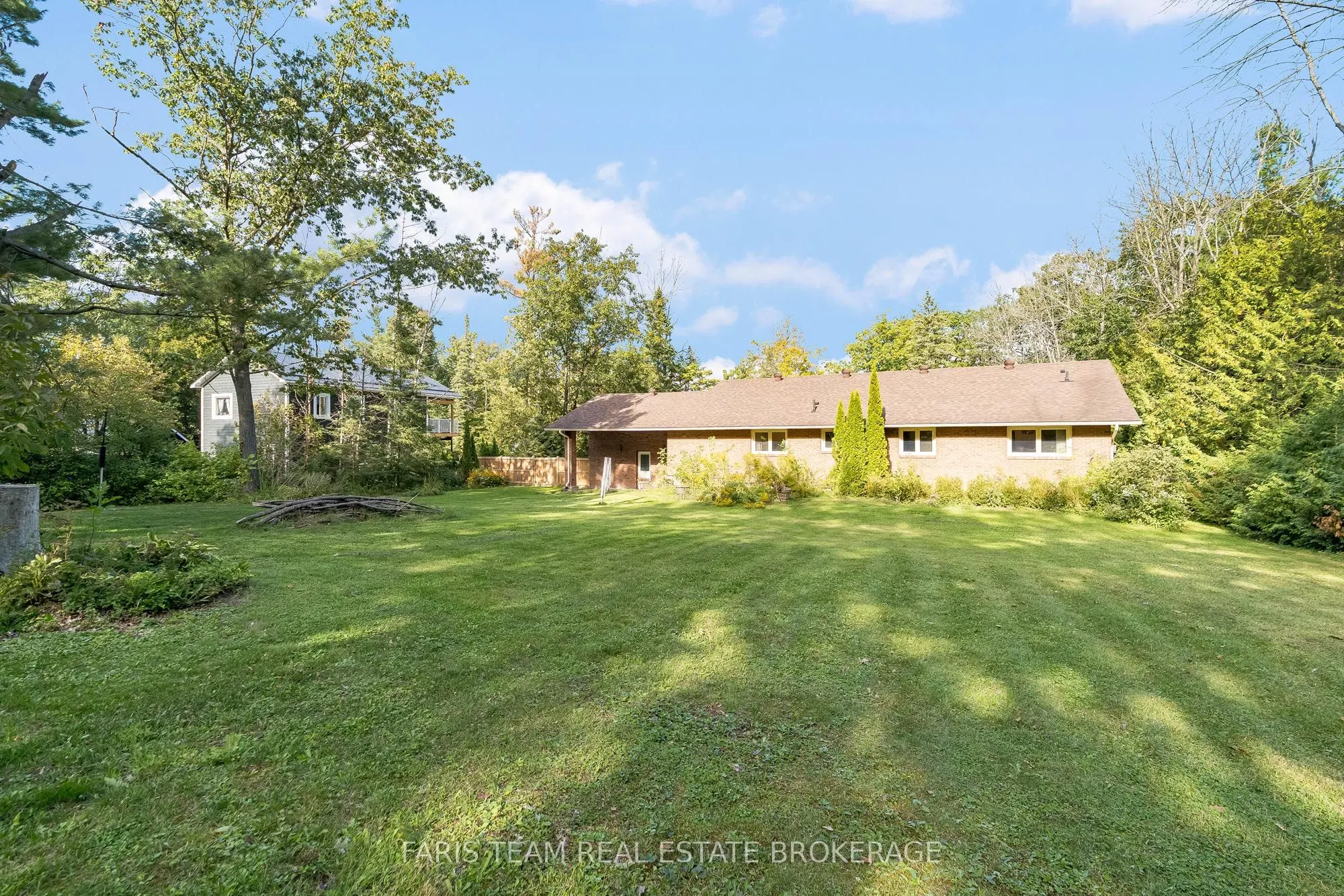 2 Bayside Avenue