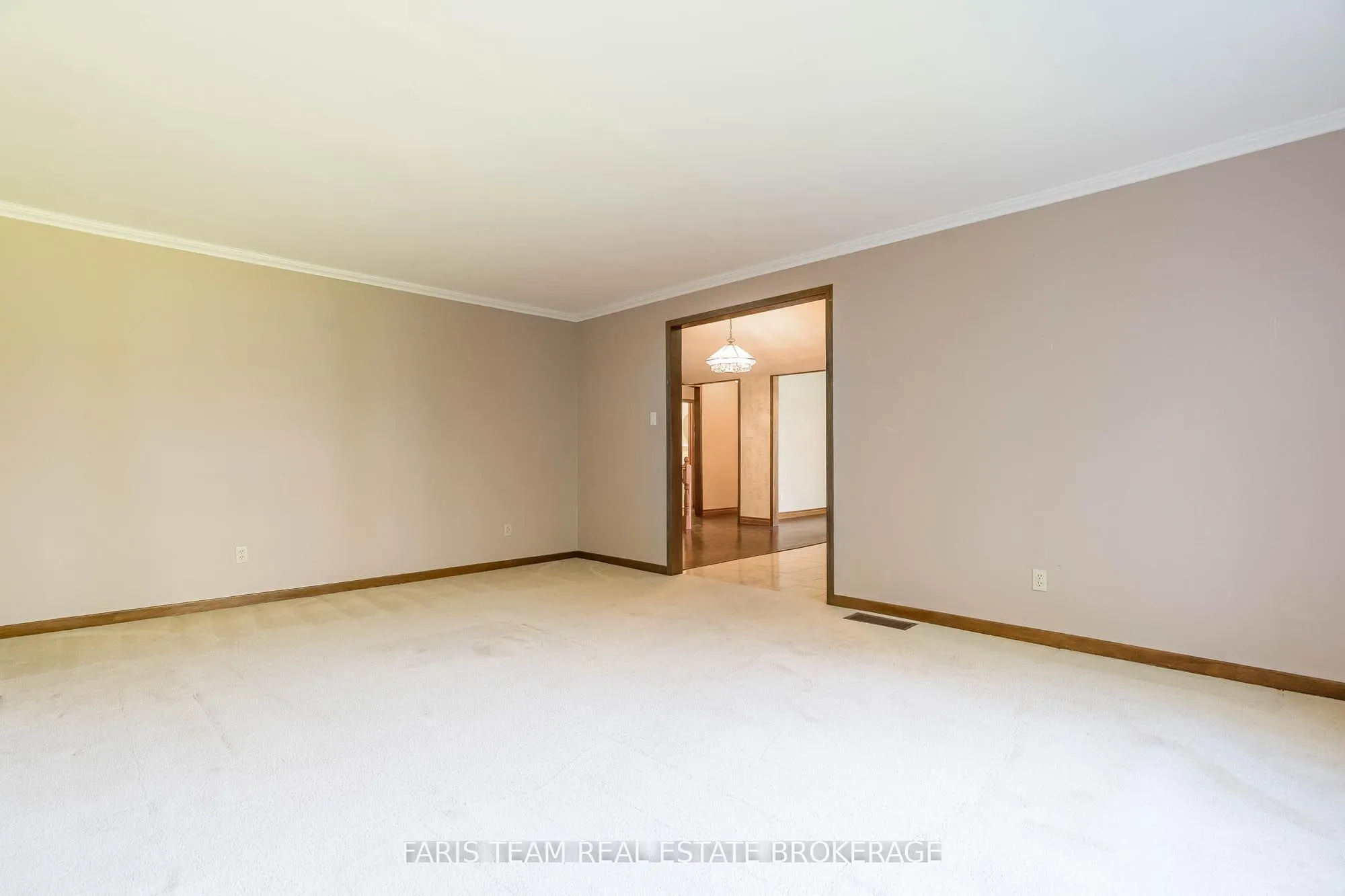 2 Bayside Avenue