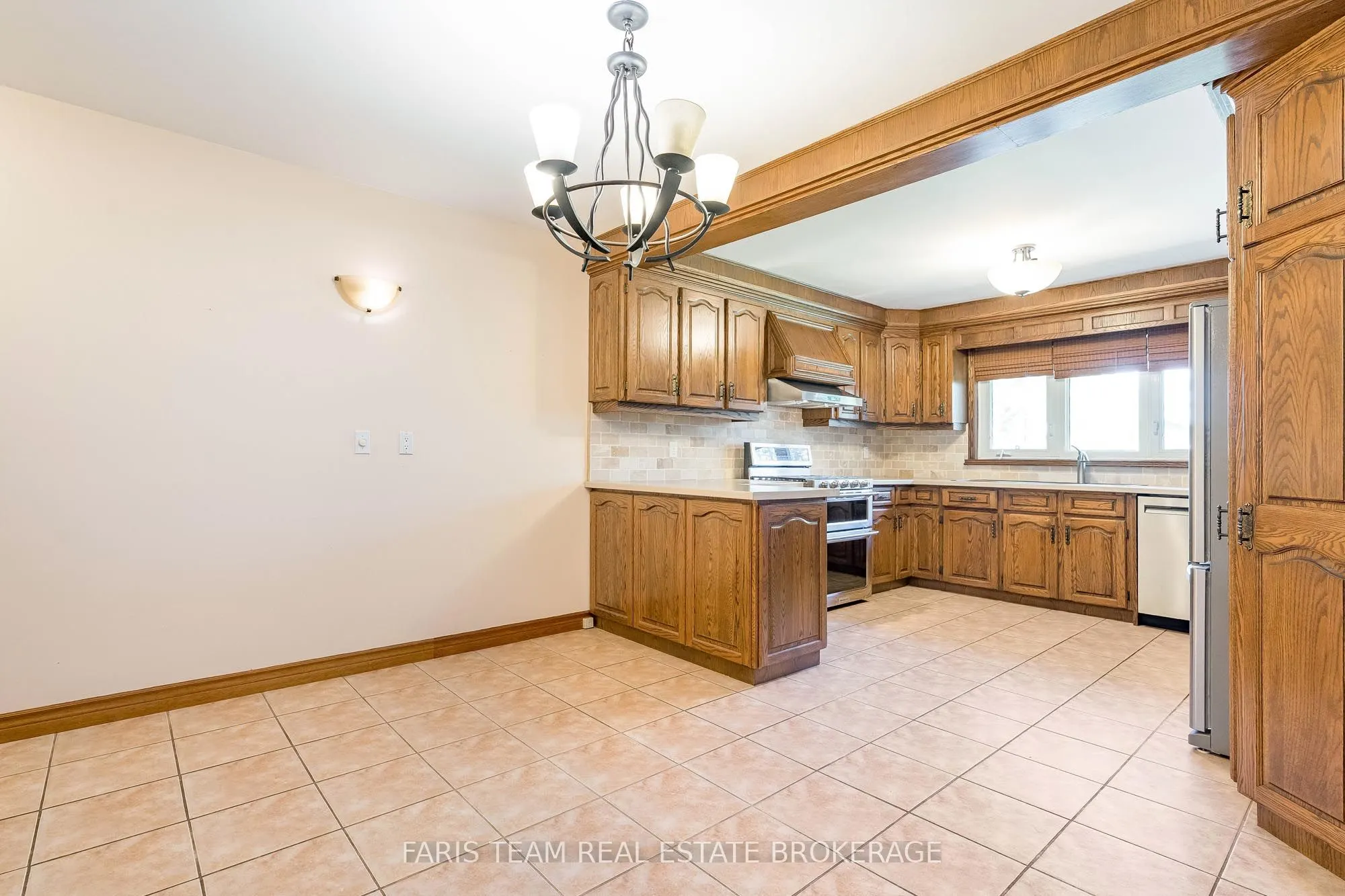 2 Bayside Avenue