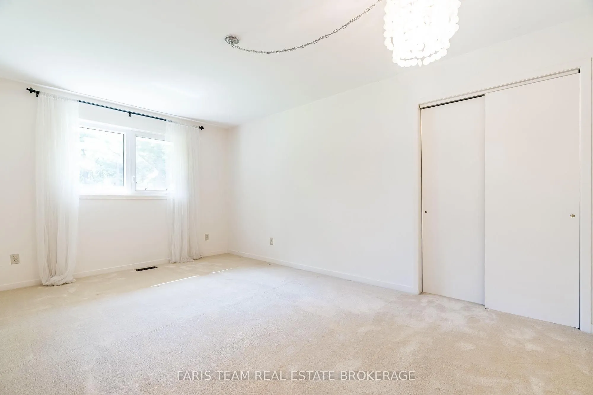 2 Bayside Avenue