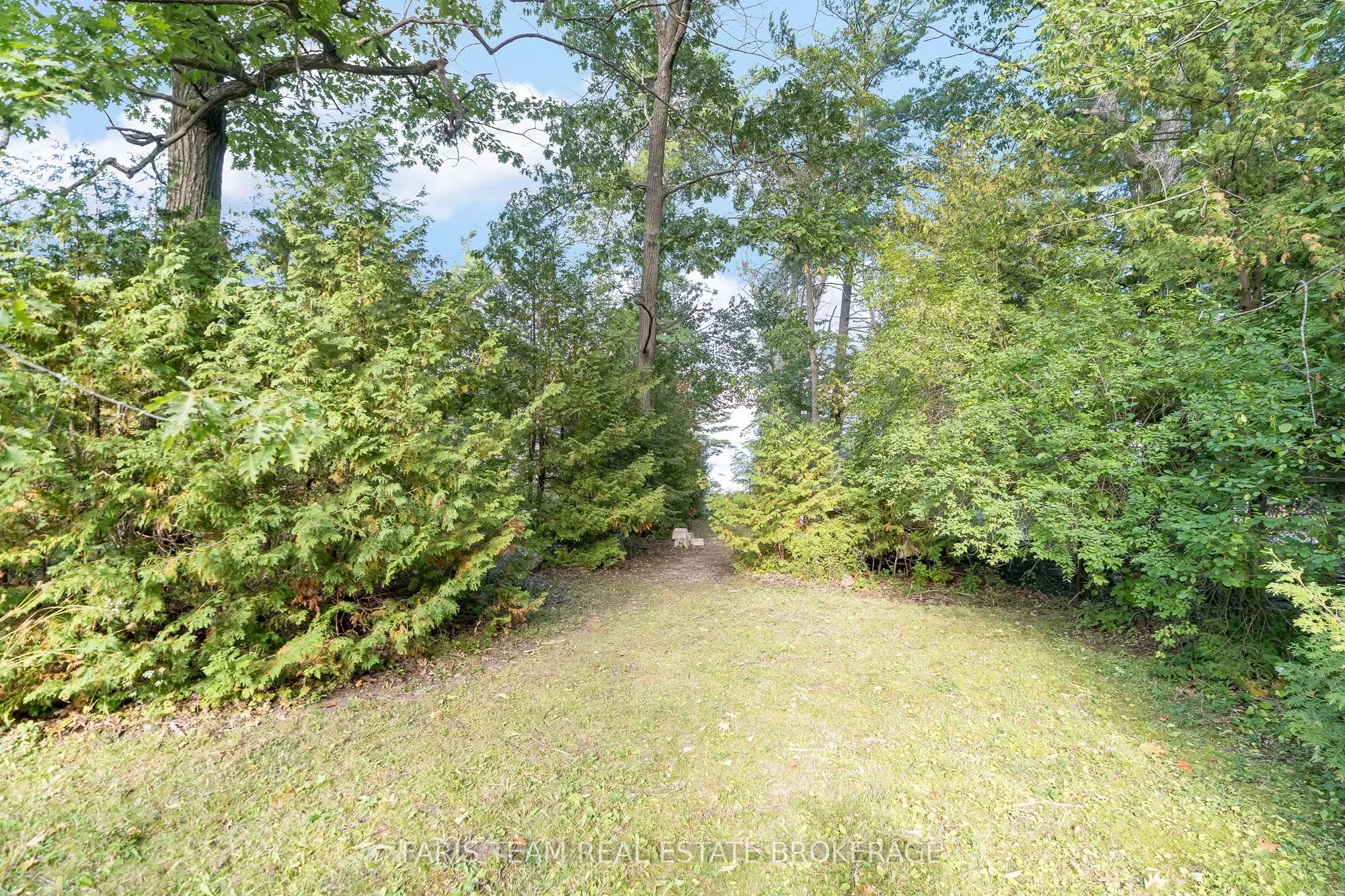 2 Bayside Avenue