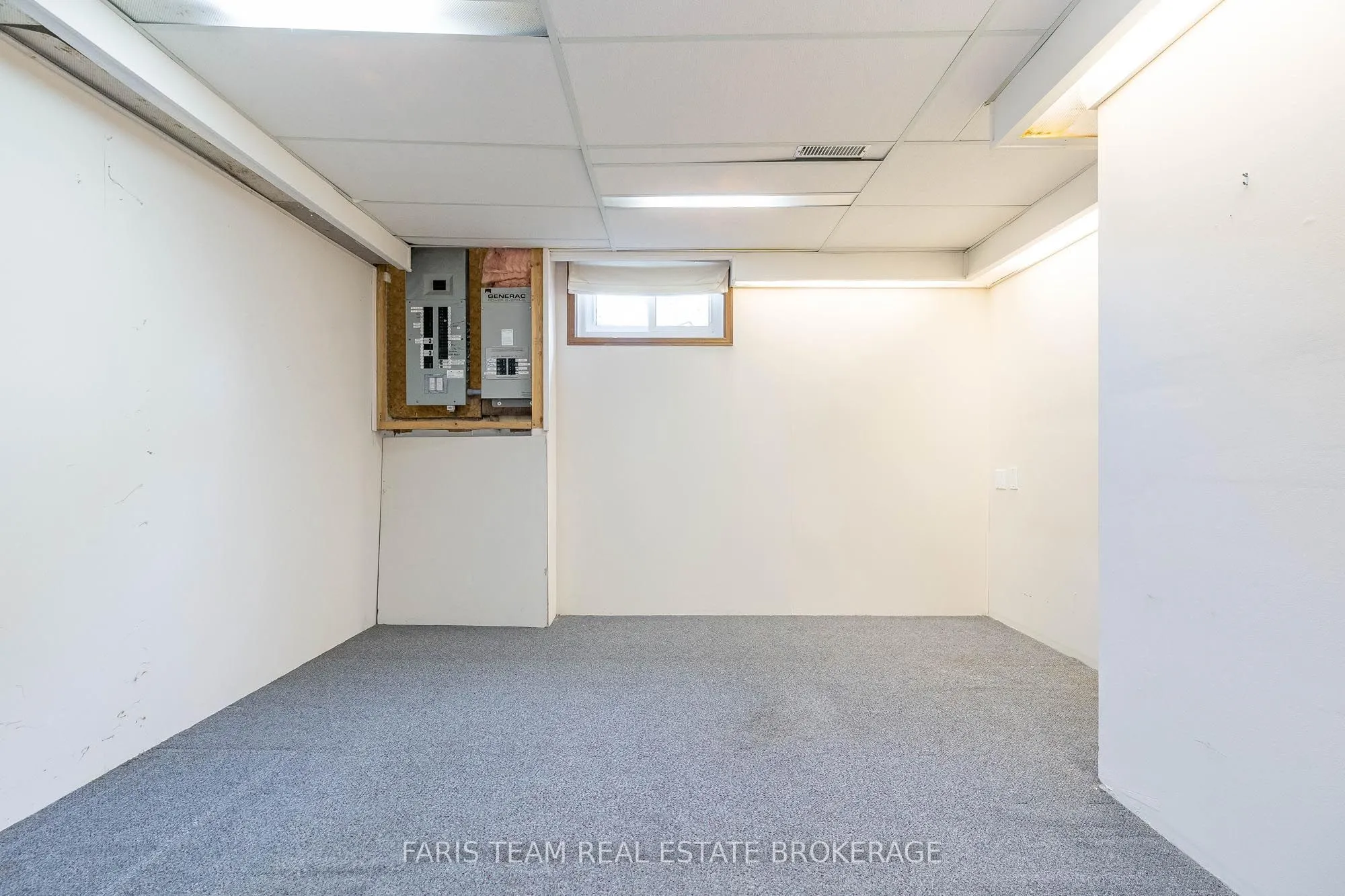 2 Bayside Avenue