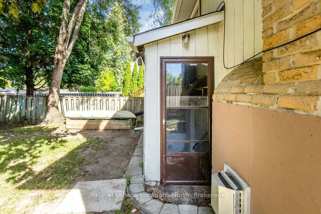 76 Courtice Crescent