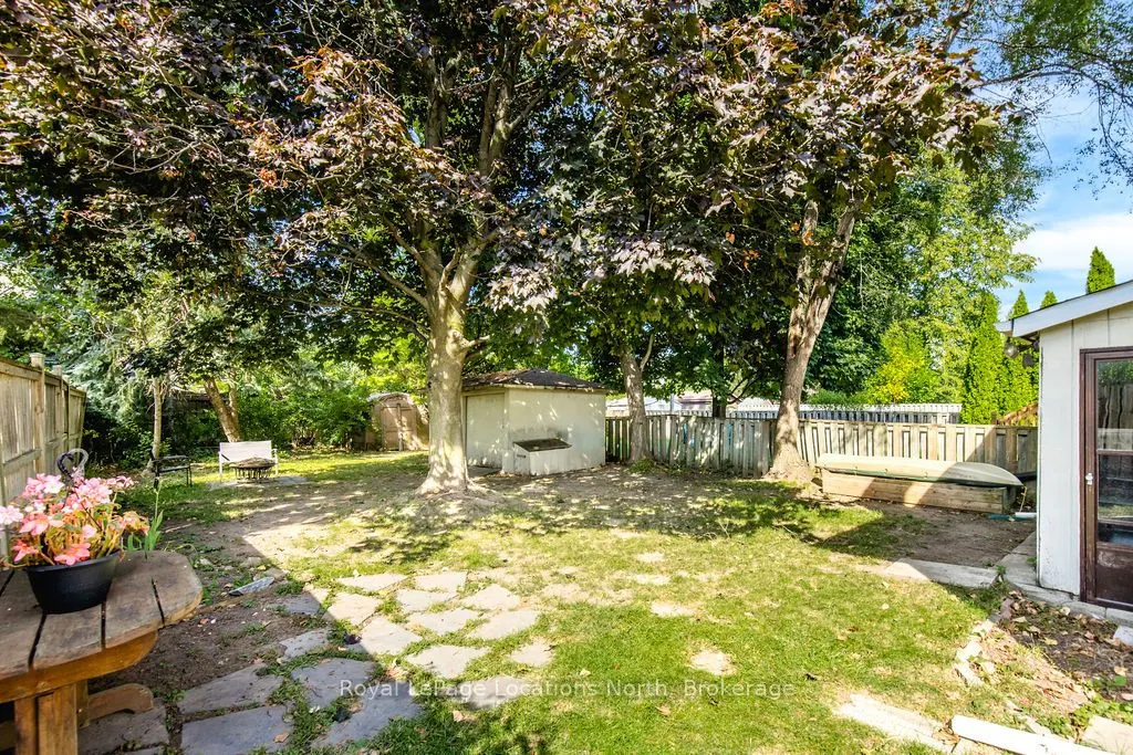 76 Courtice Crescent
