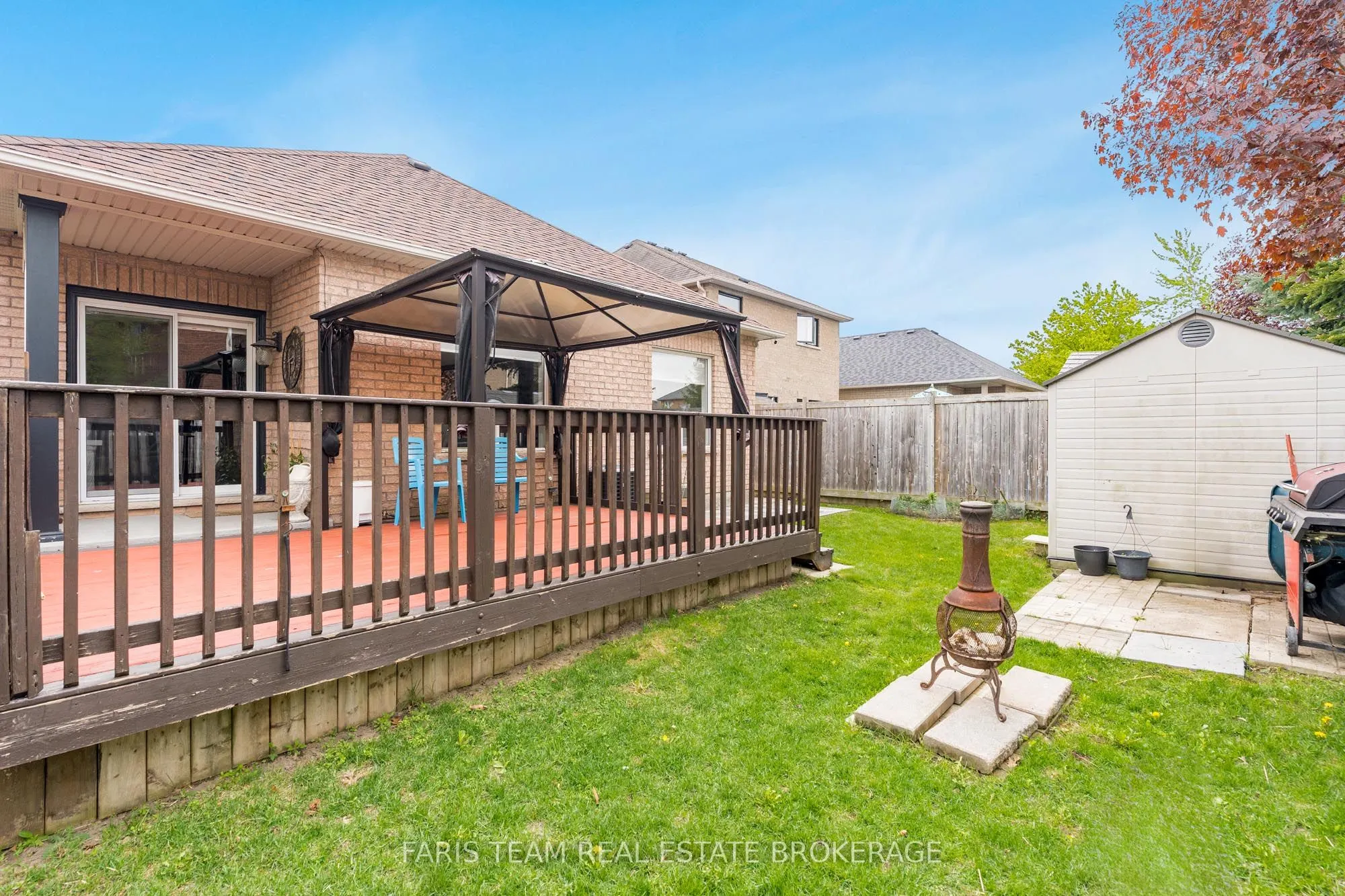 10 Westminster Circle
