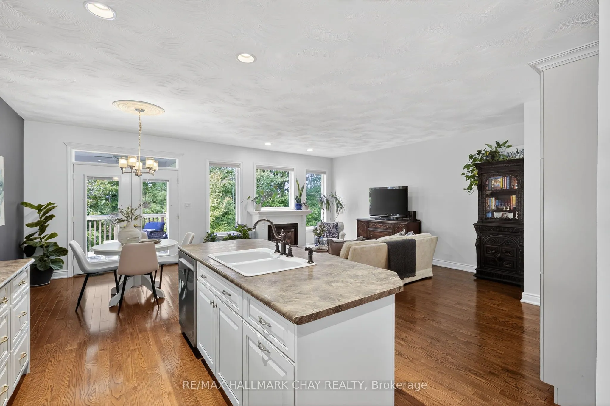 32 Wildwood Trail