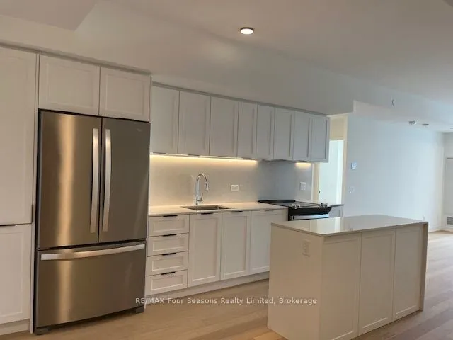 31 Huron Street, #226