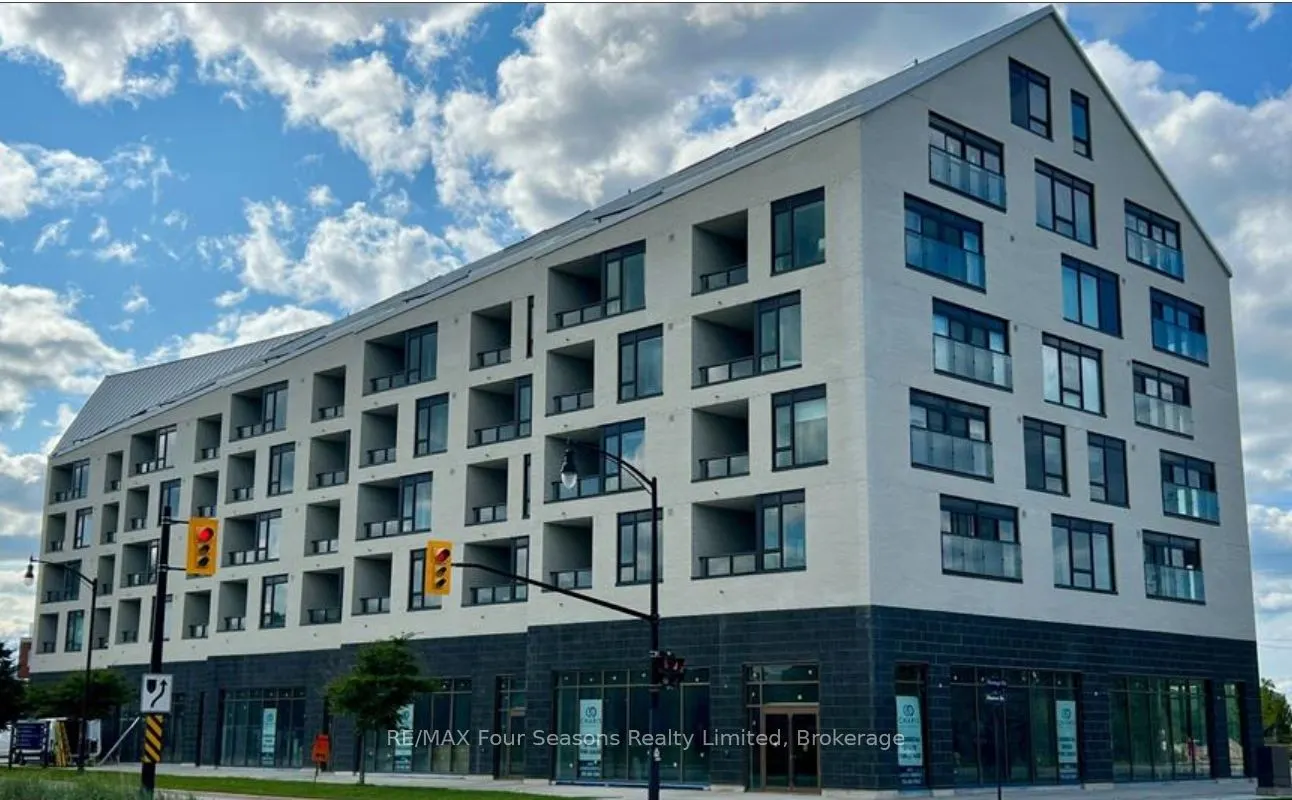 31 Huron Street, #226