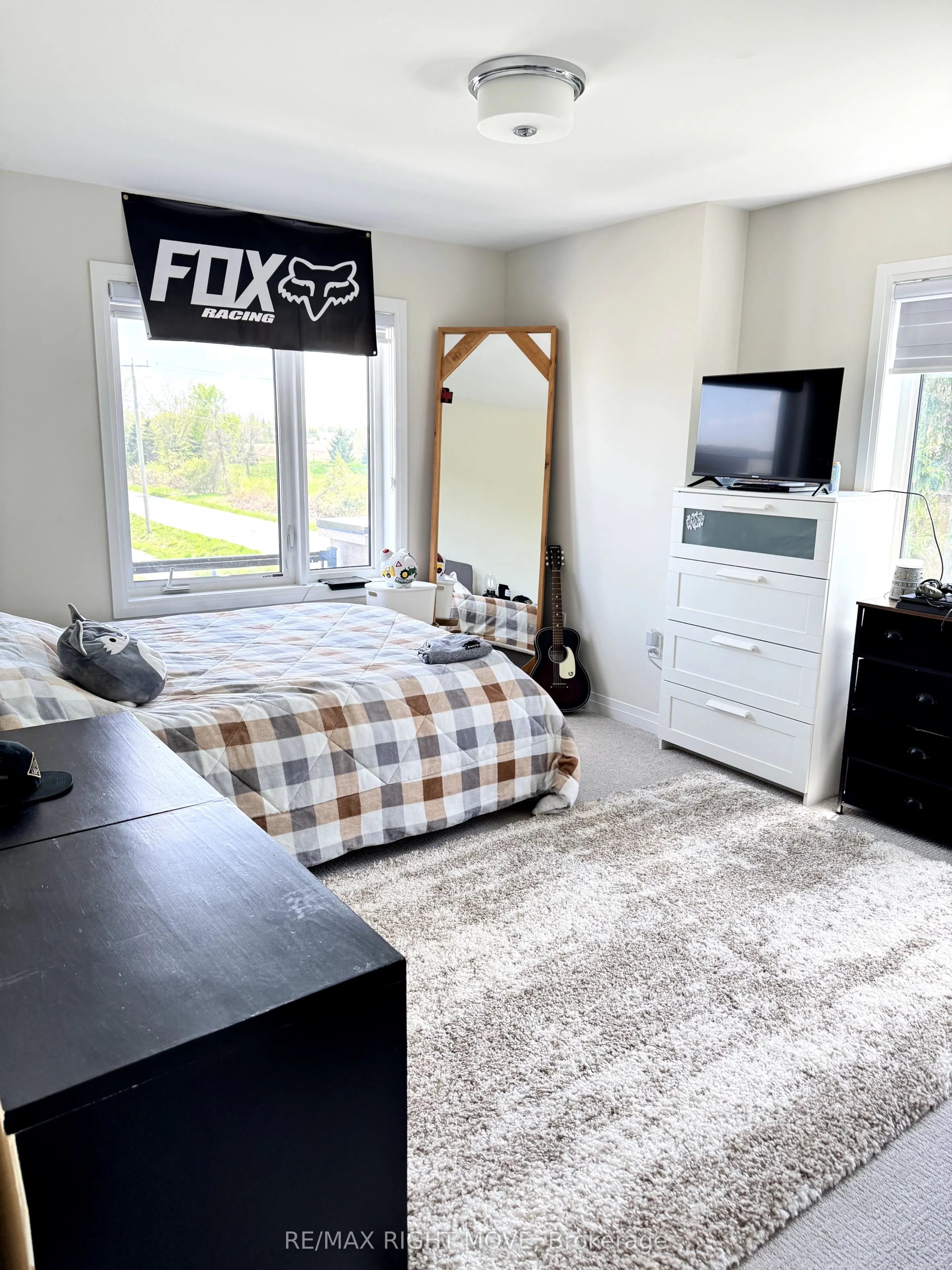 3701 Quayside Drive
