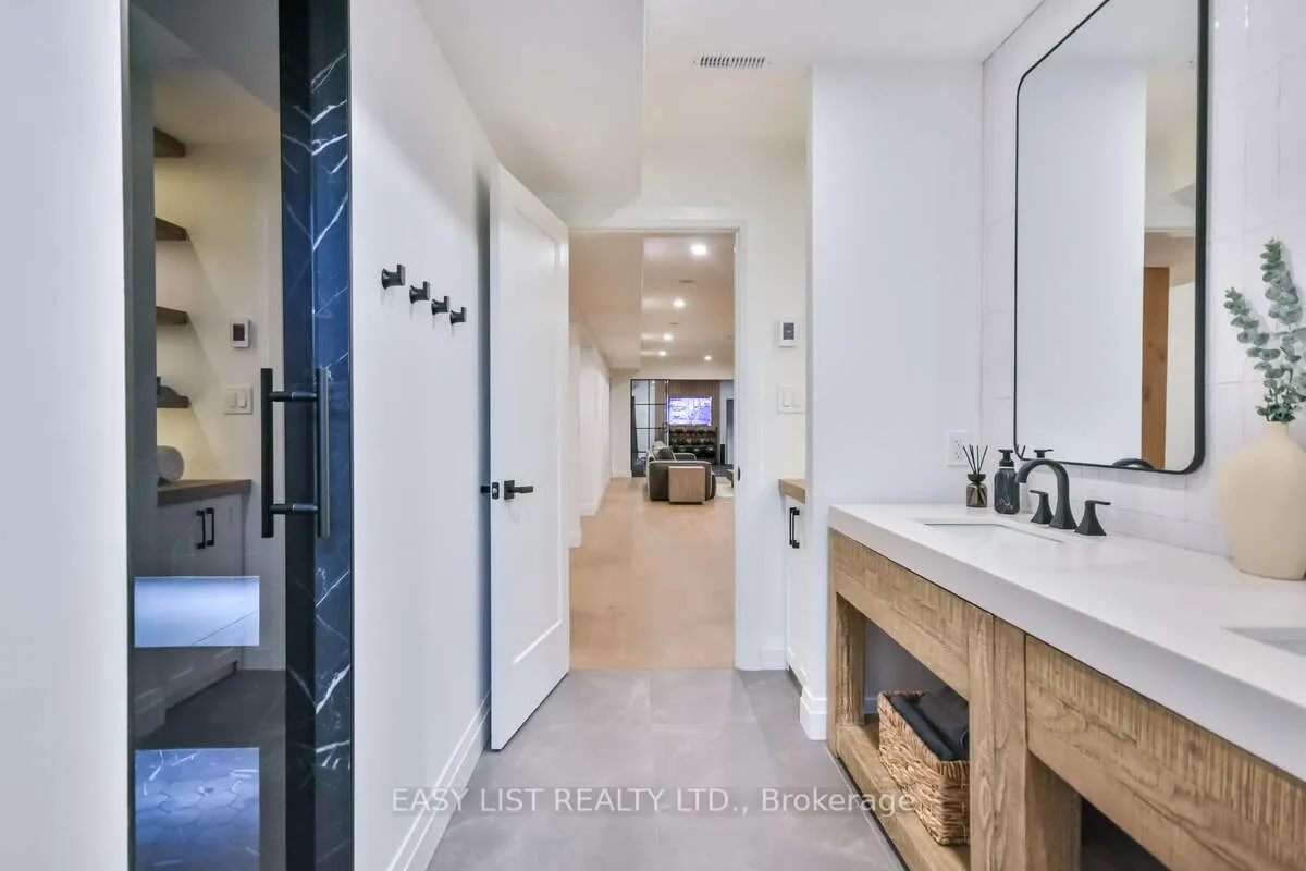 1 Morrison Place