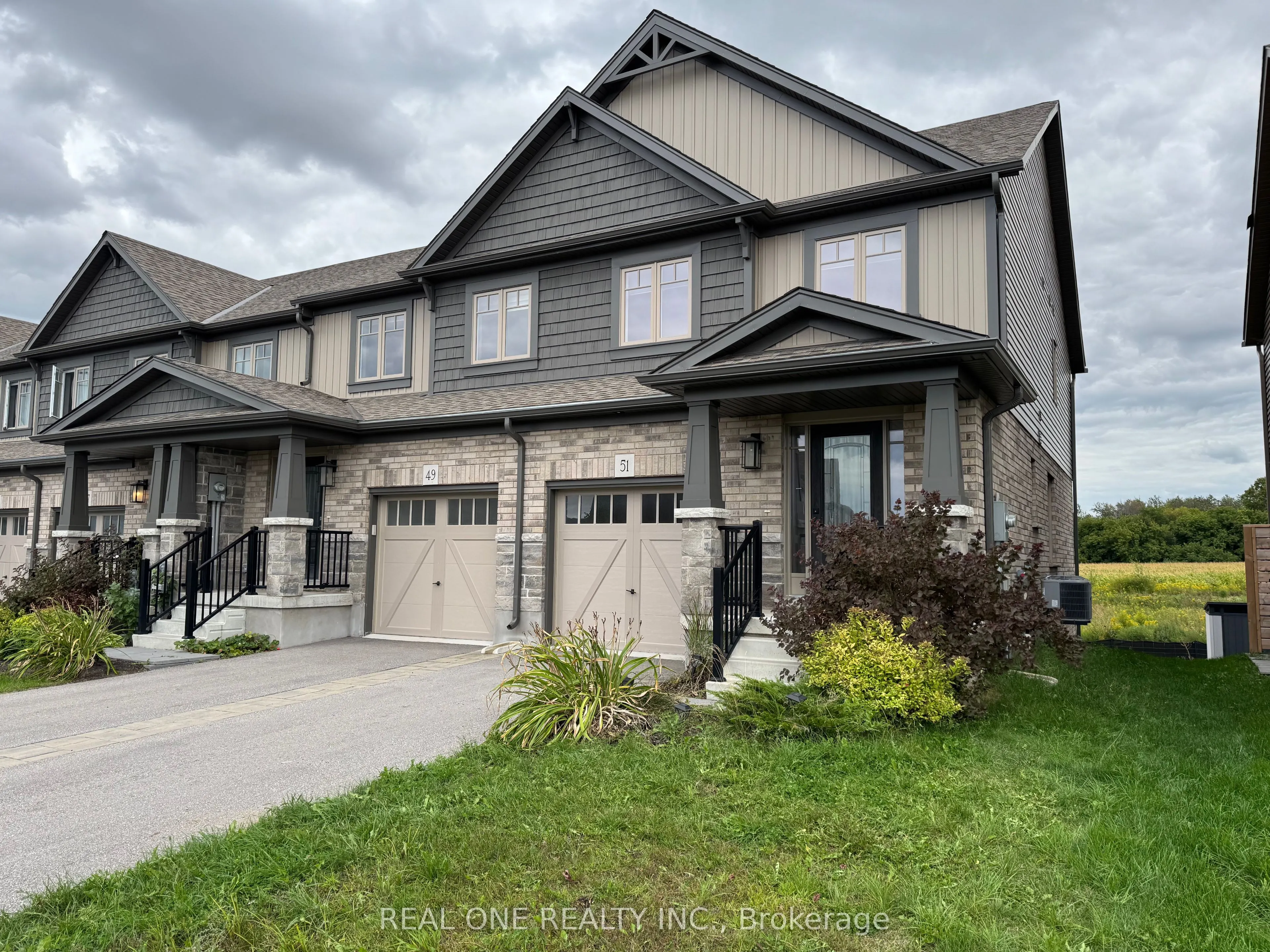 51 ARCHER Avenue