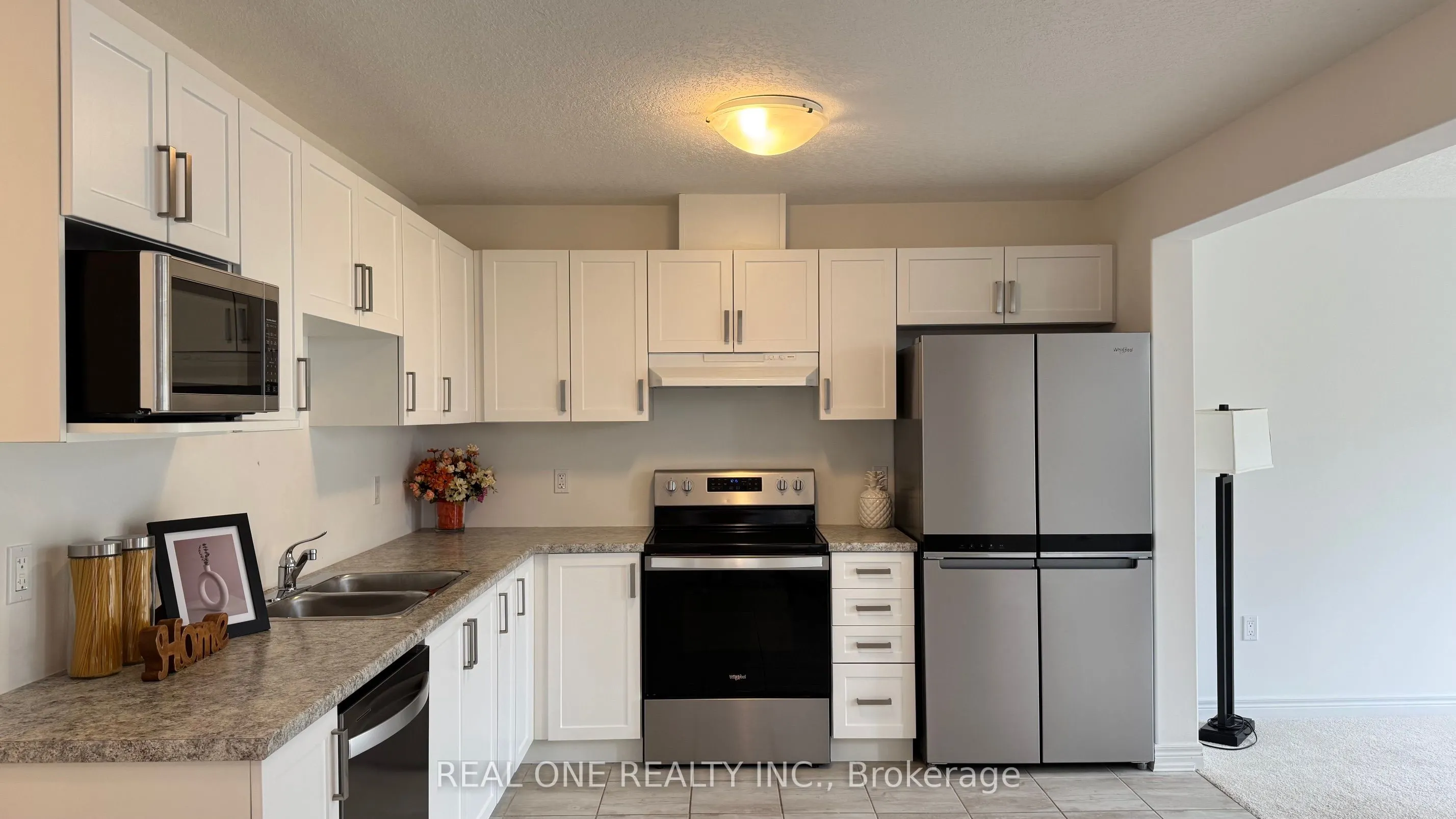 51 ARCHER Avenue