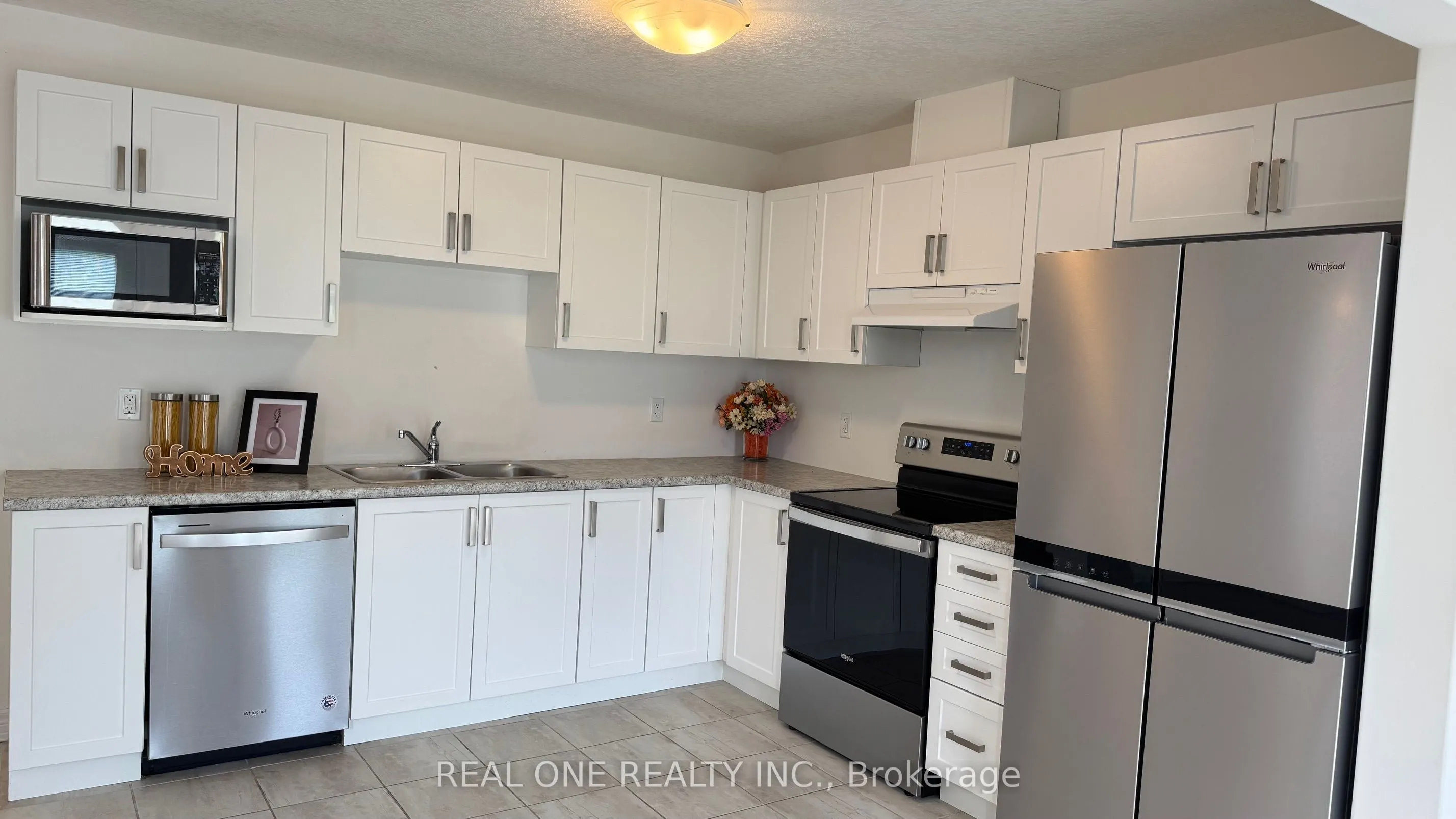 51 ARCHER Avenue
