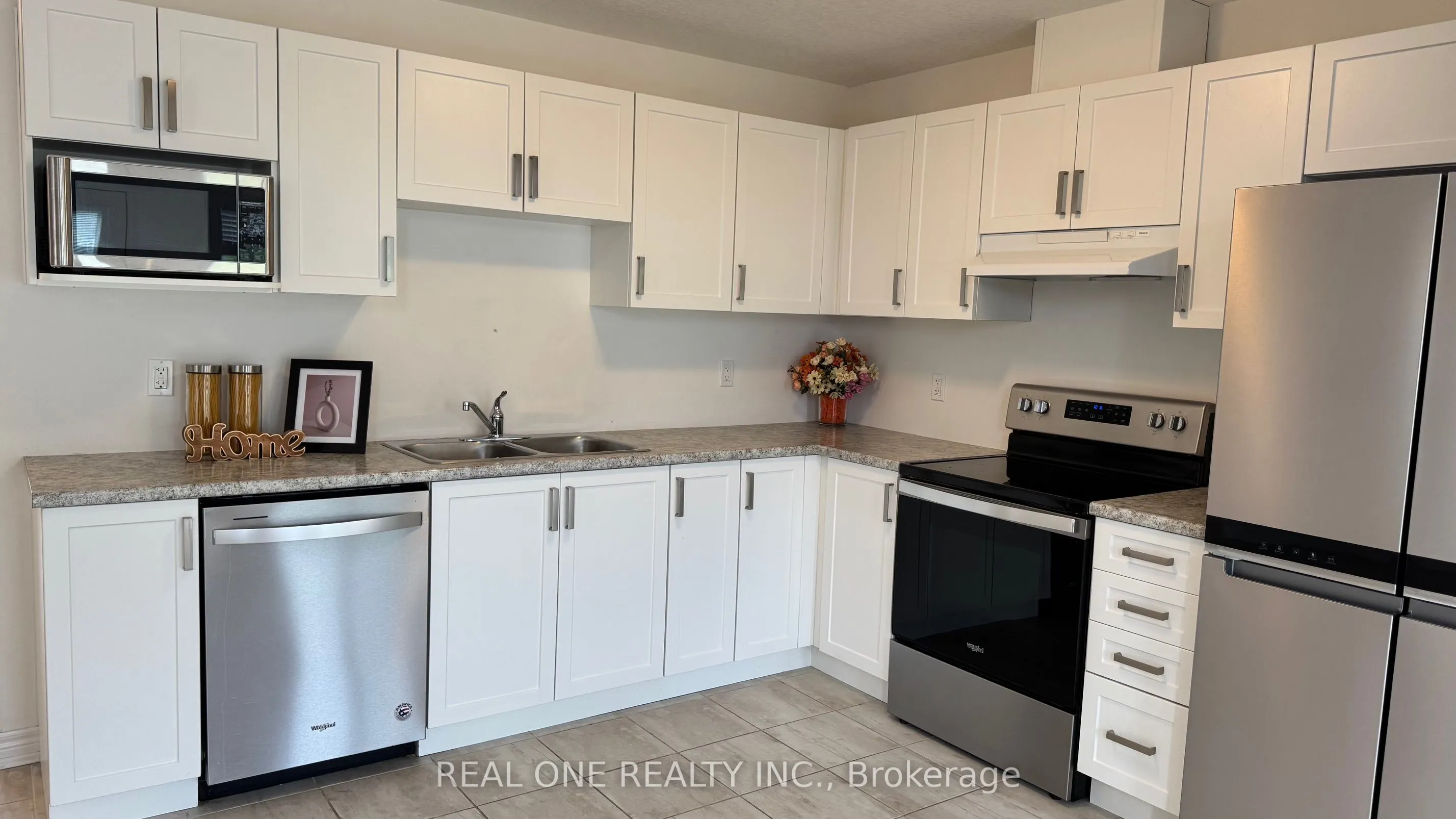 51 ARCHER Avenue