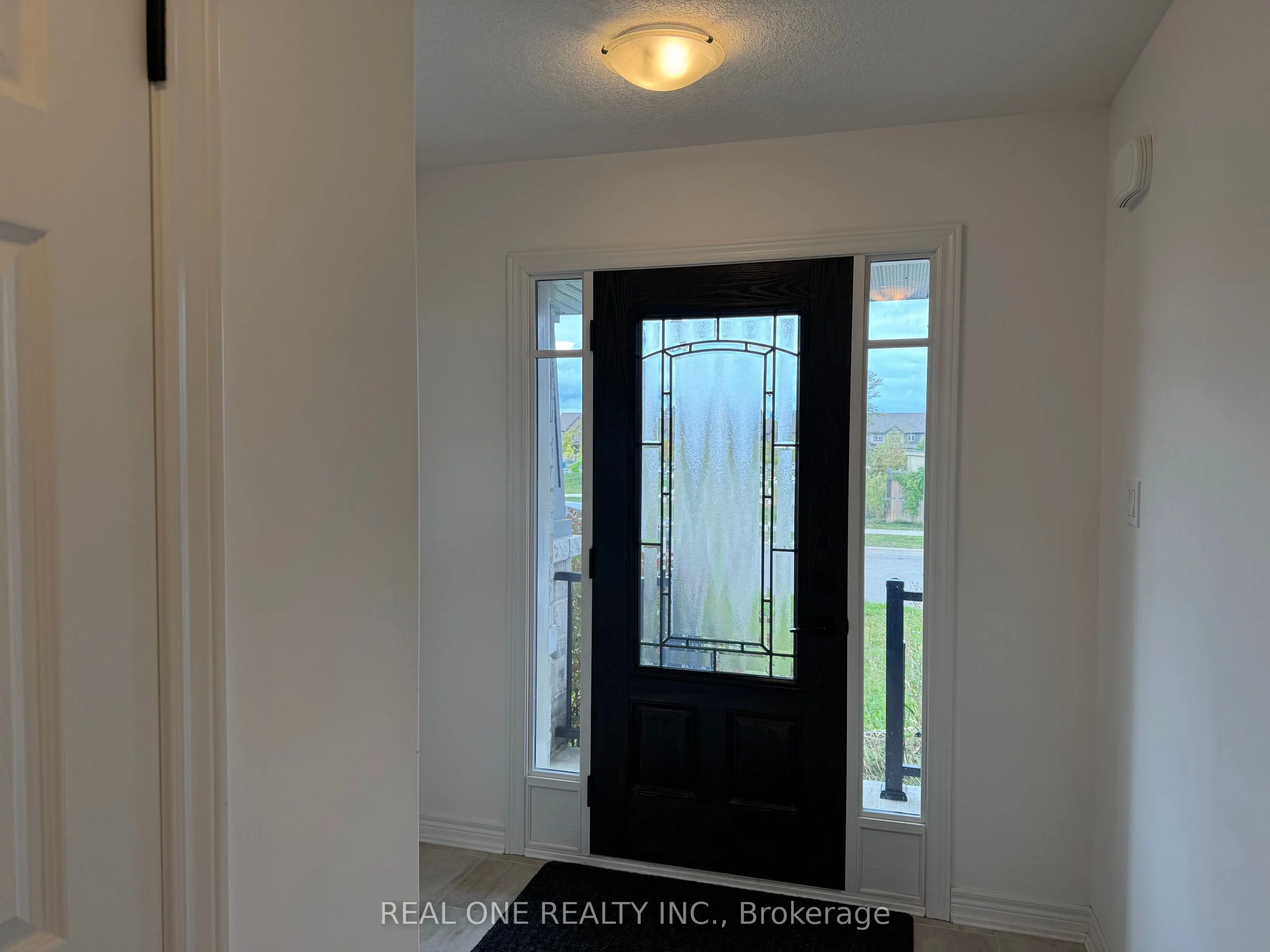 51 ARCHER Avenue