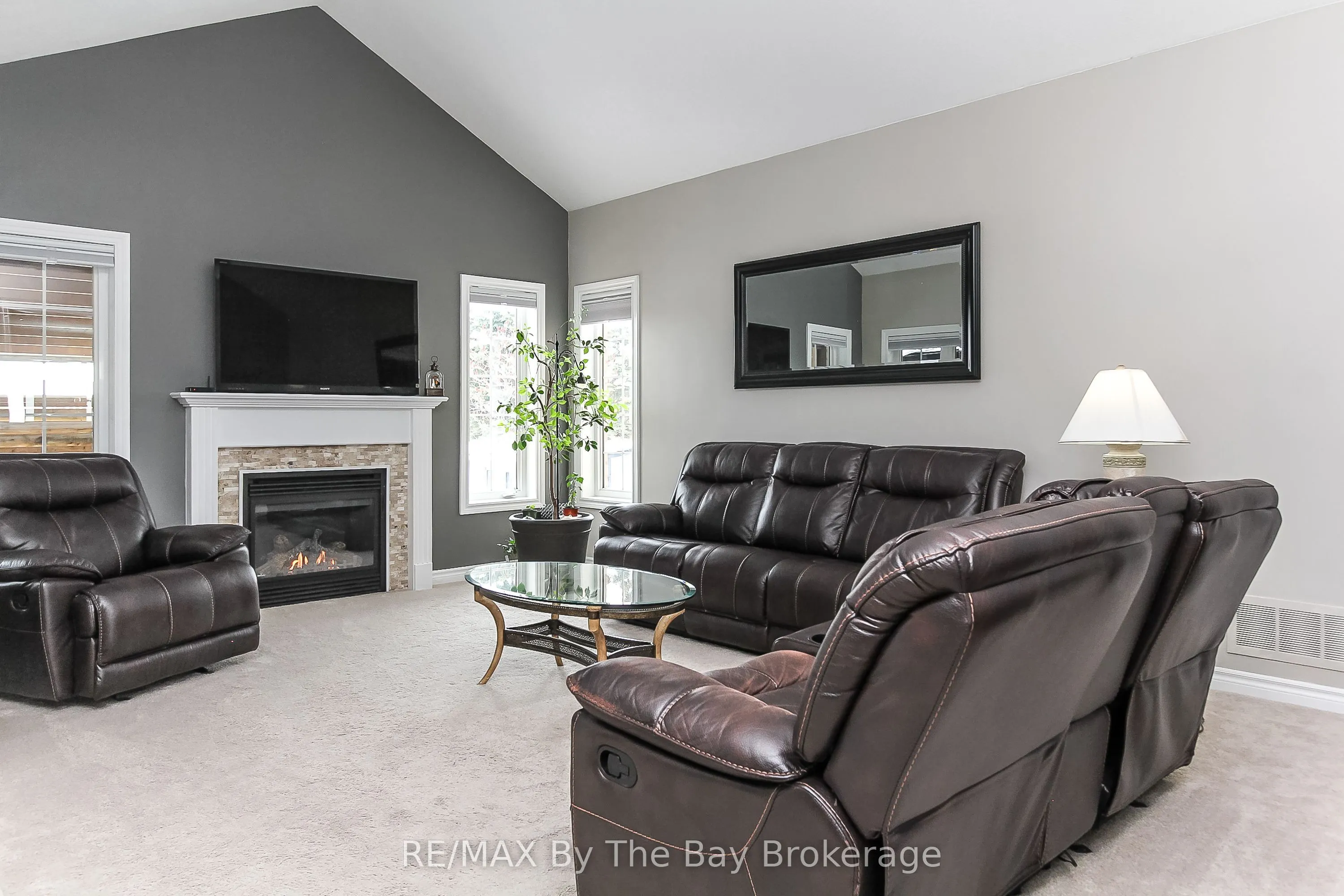 37 Walnut Drive