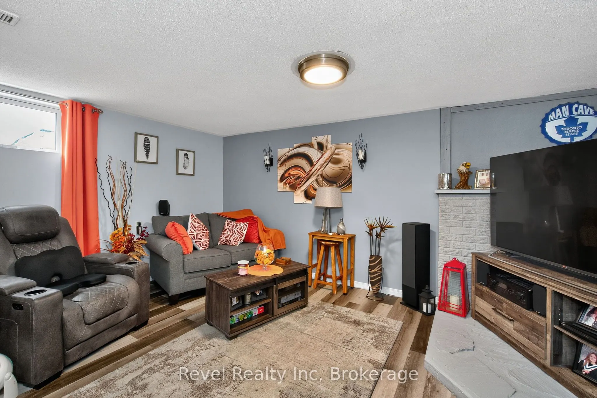 10 Jamieson Crescent