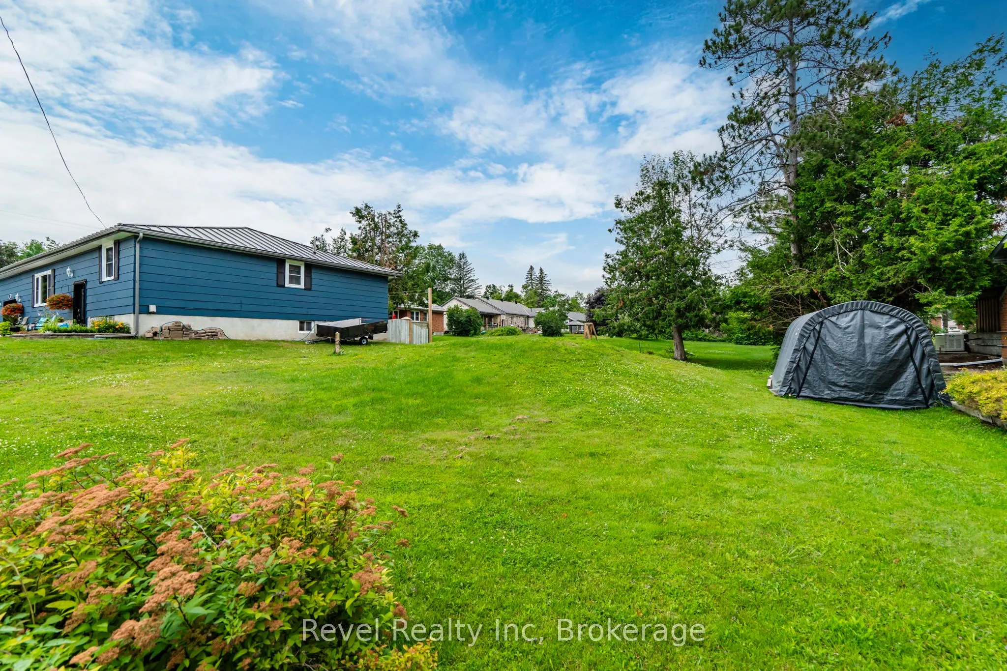 10 Jamieson Crescent