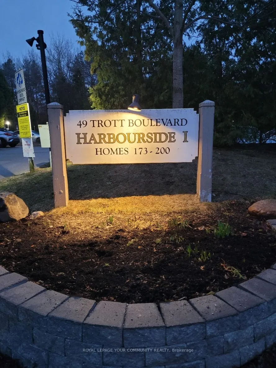 49 TROTT Boulevard, #179