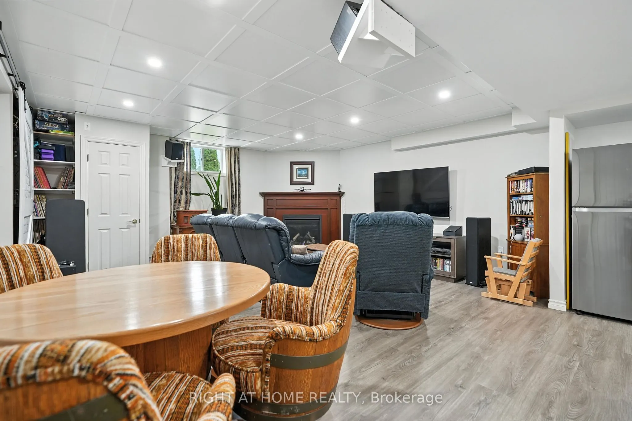 16 O'neill Circle