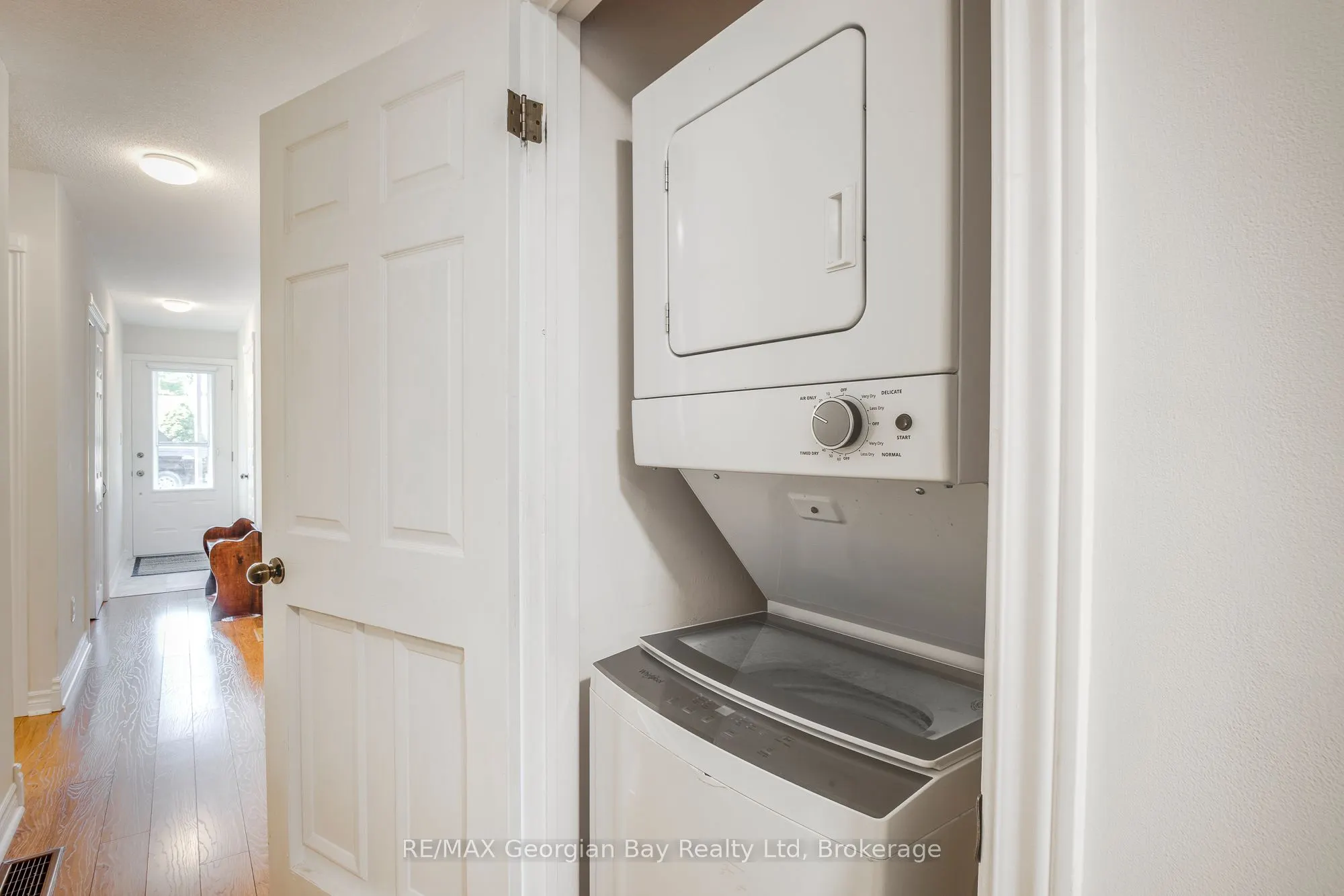 696 King Street, #48