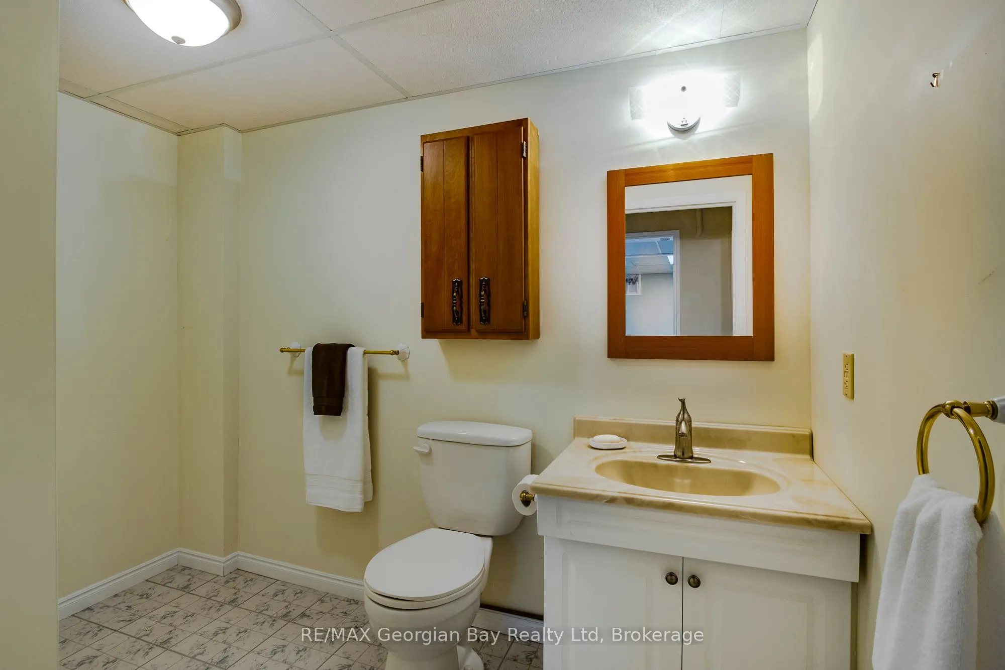 696 King Street, #48
