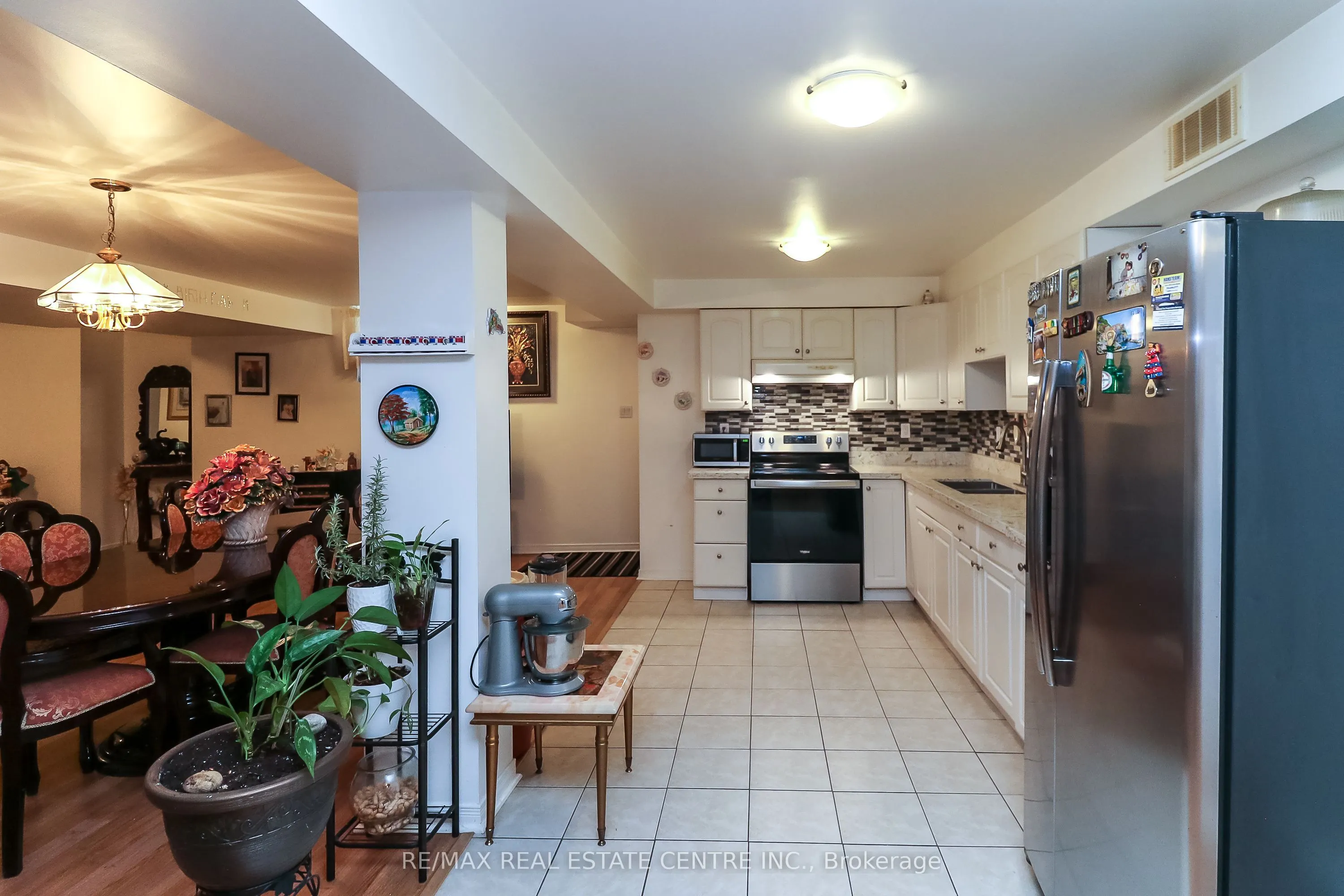 1 Sandringham Drive