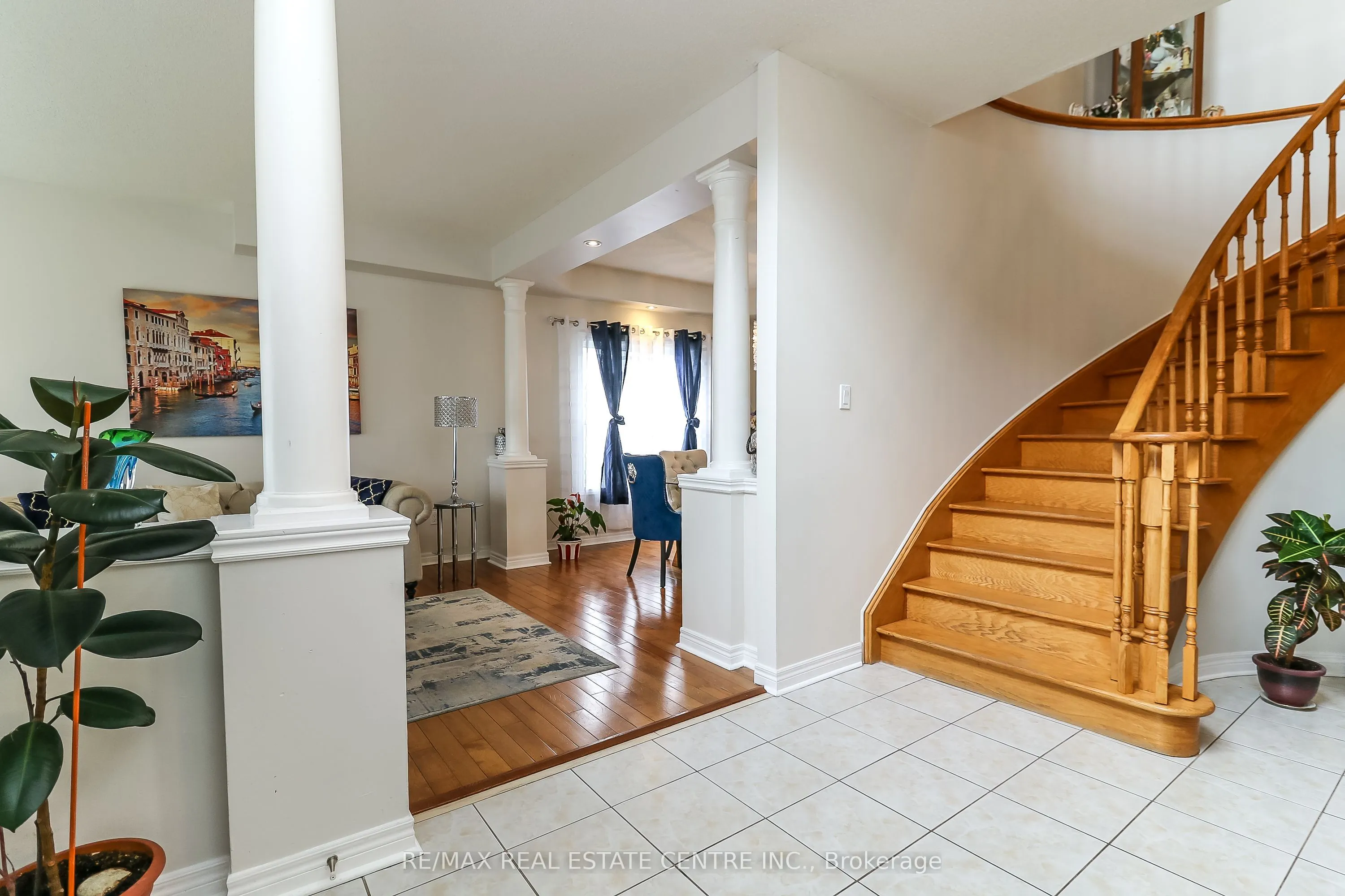 1 Sandringham Drive