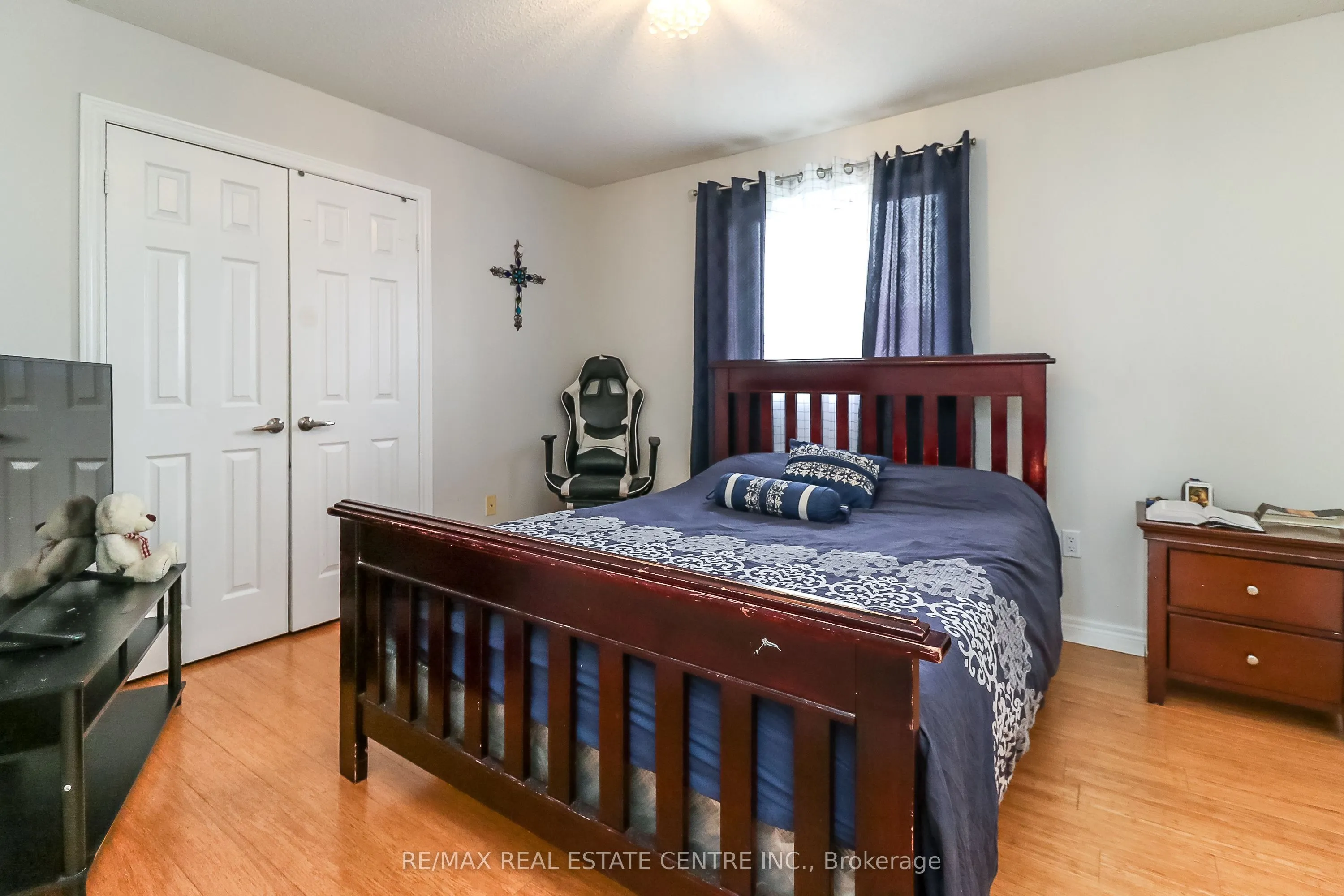 1 Sandringham Drive