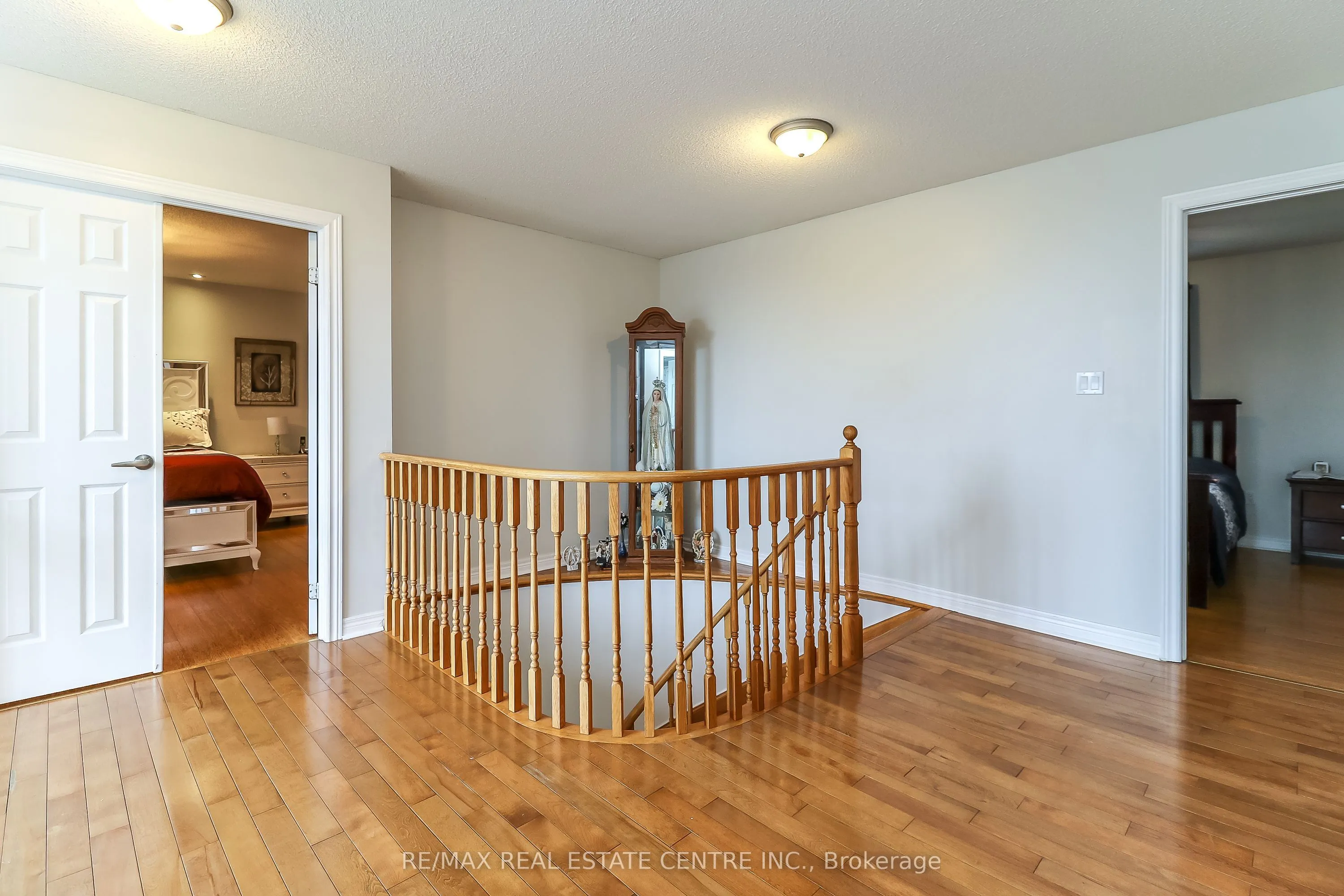 1 Sandringham Drive