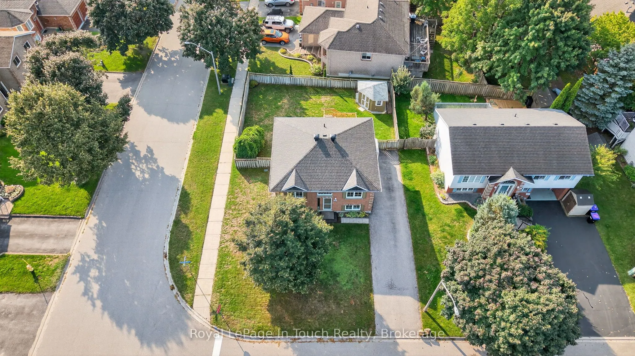 640 Wayne Crescent