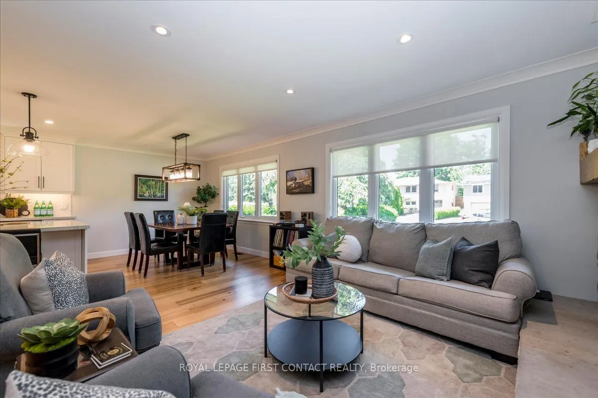 31 Mountbatten Crescent