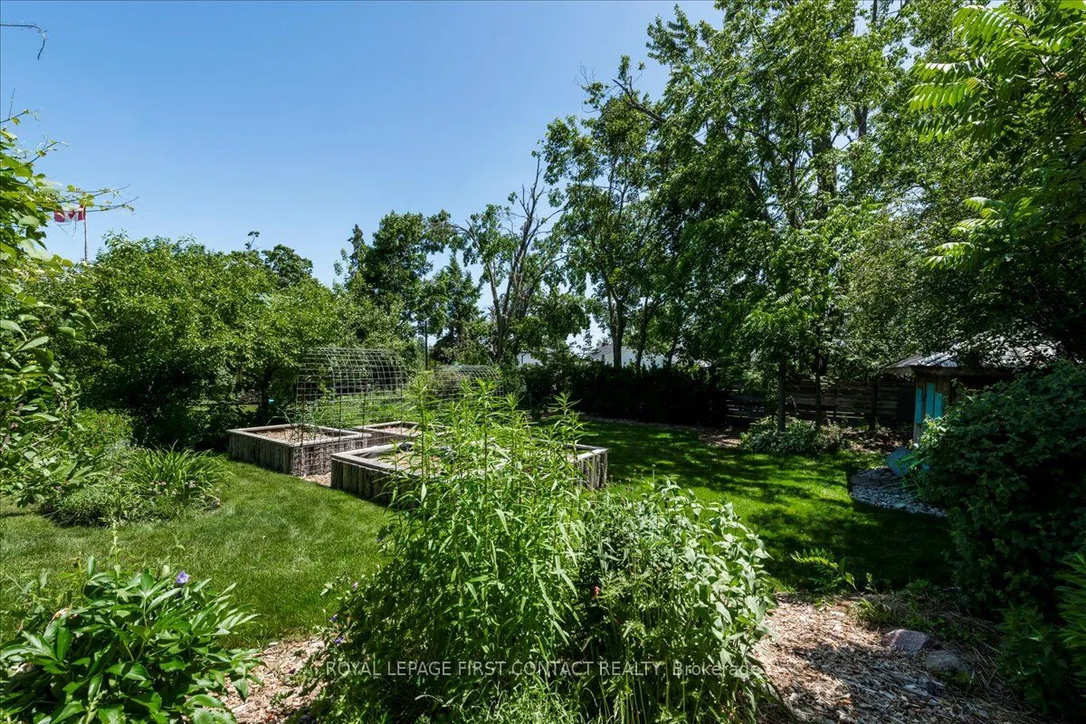 31 Mountbatten Crescent
