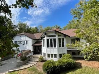 182 Bayshore Drive