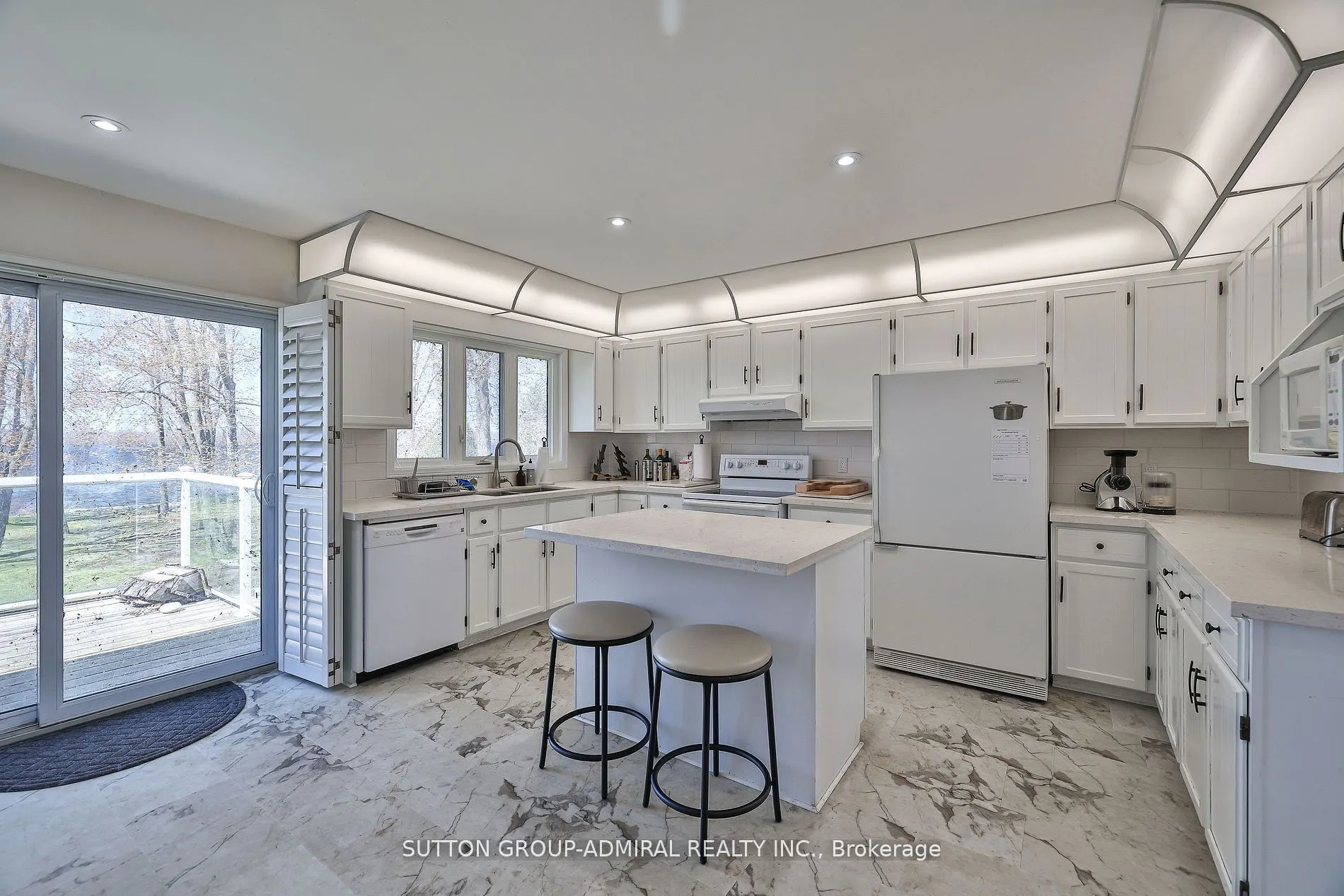 182 Bayshore Drive