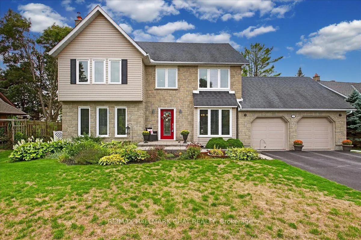 35 Howard Drive