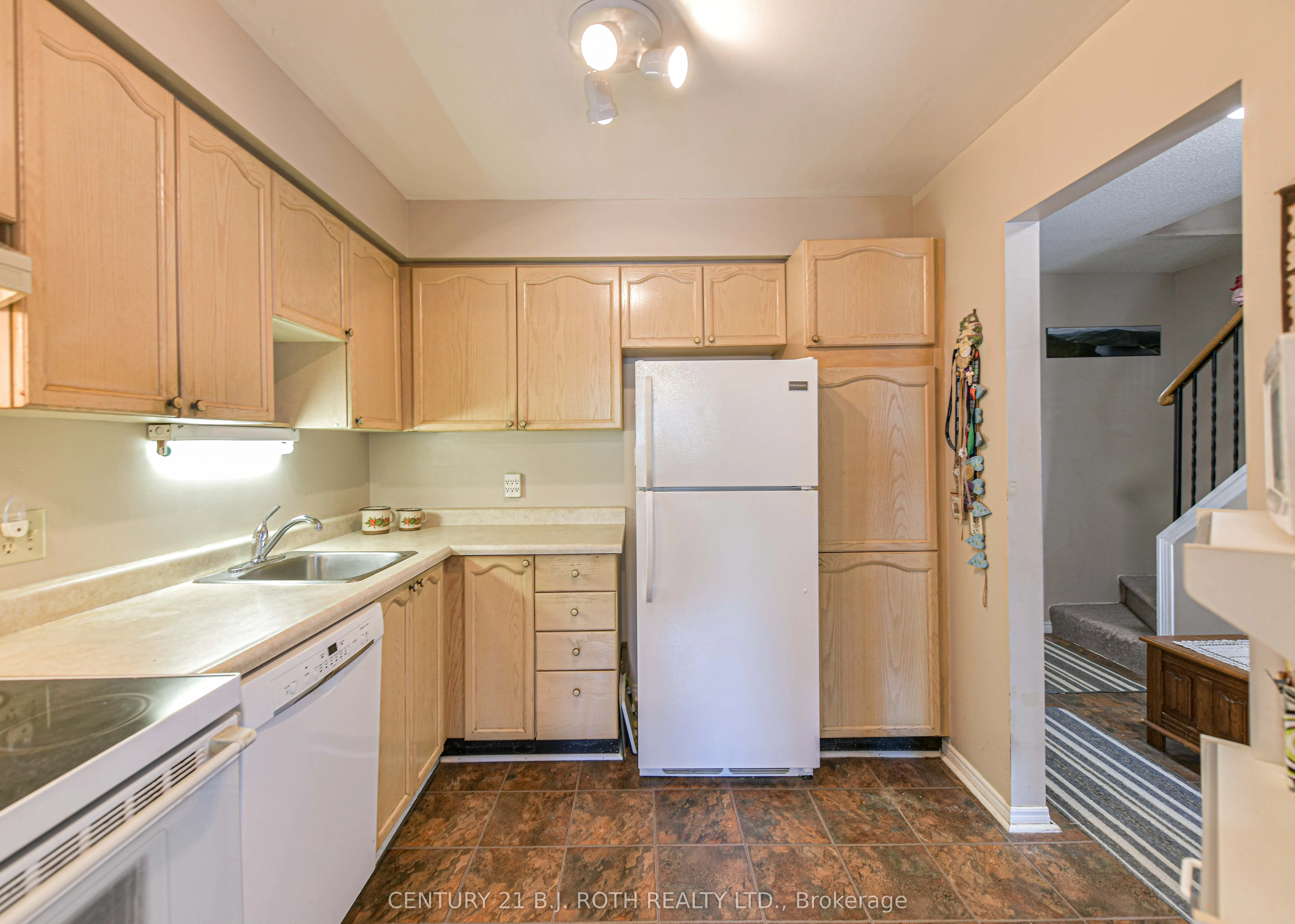 25 South Street, #106