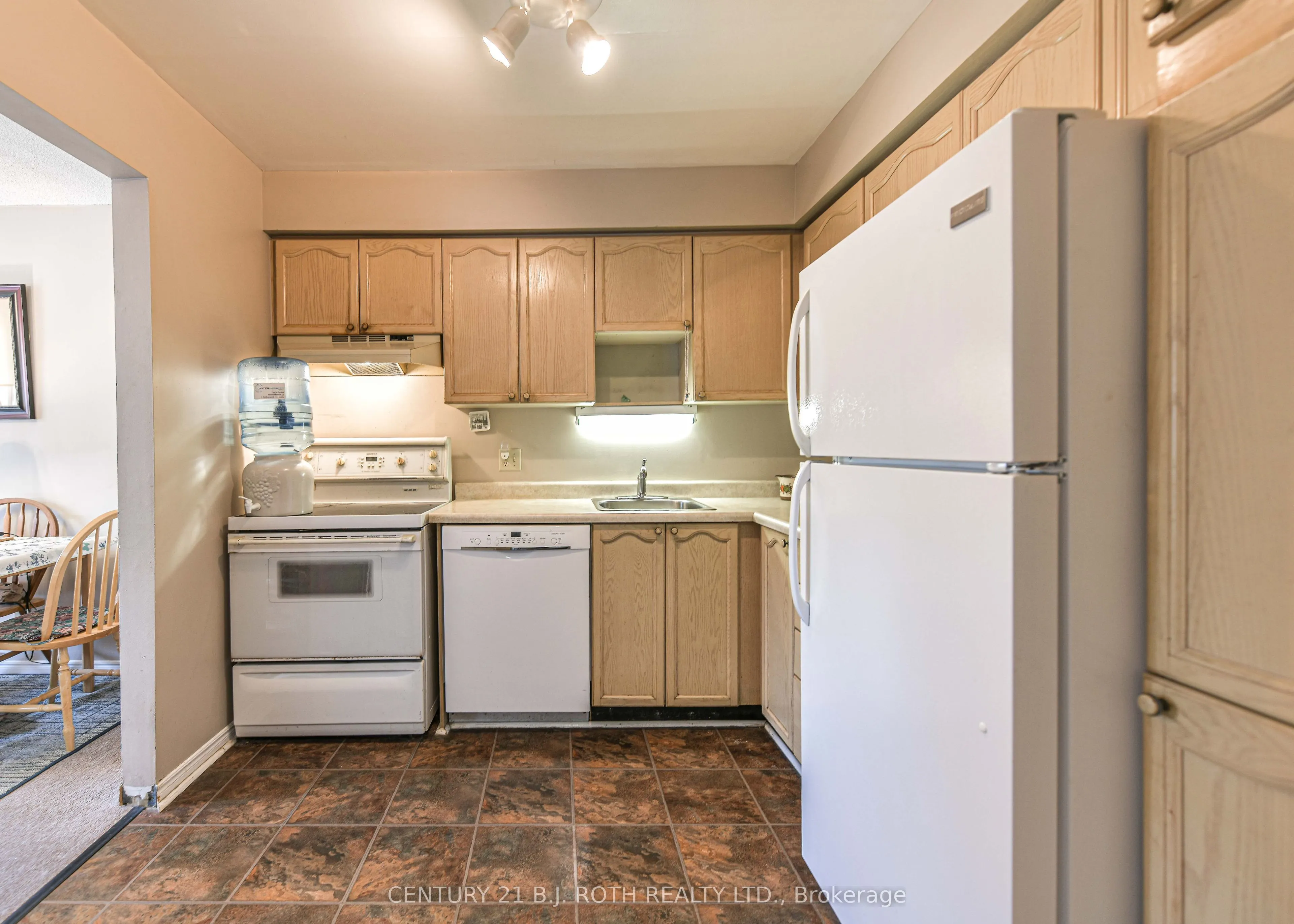 25 South Street, #106