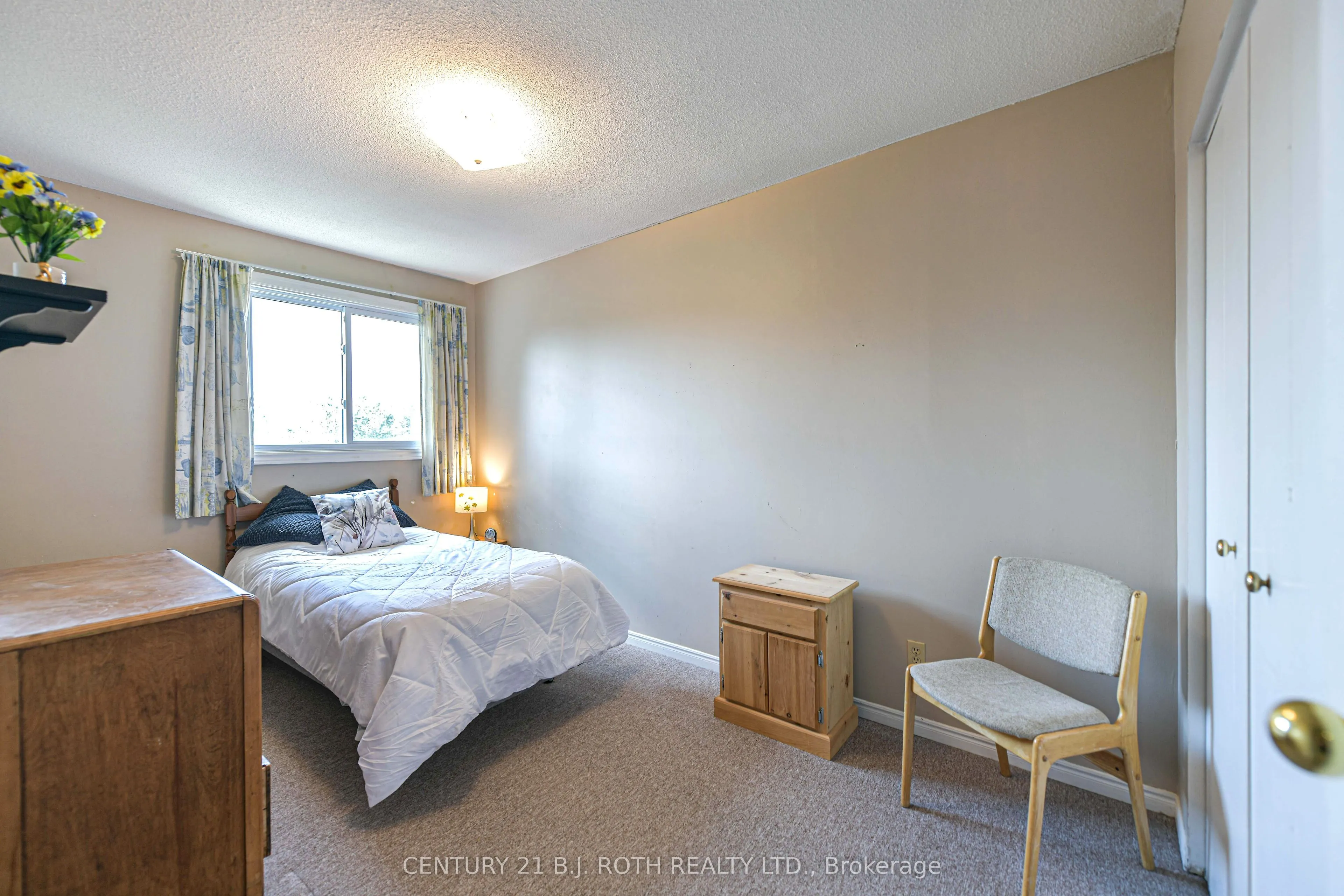 25 South Street, #106
