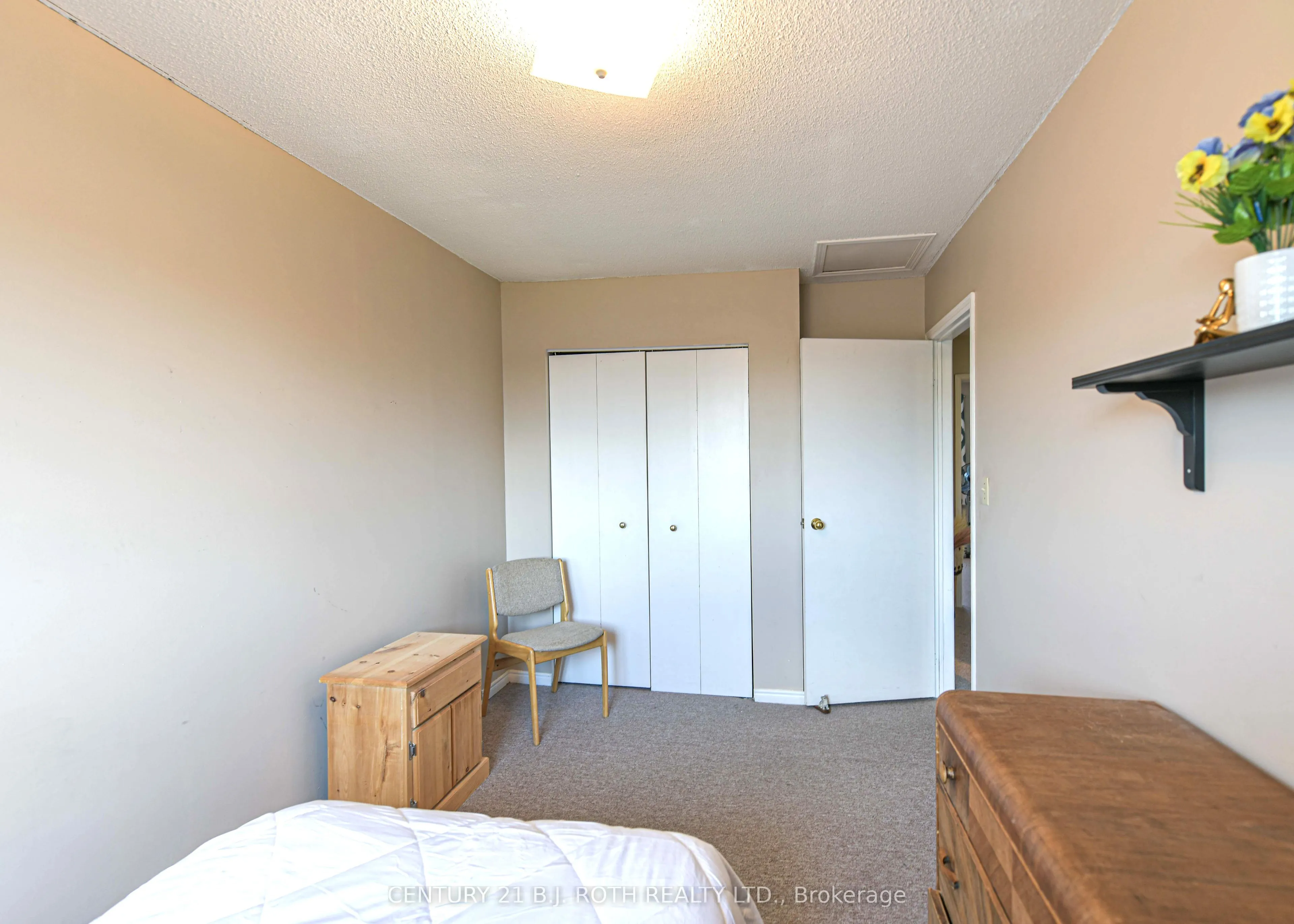 25 South Street, #106